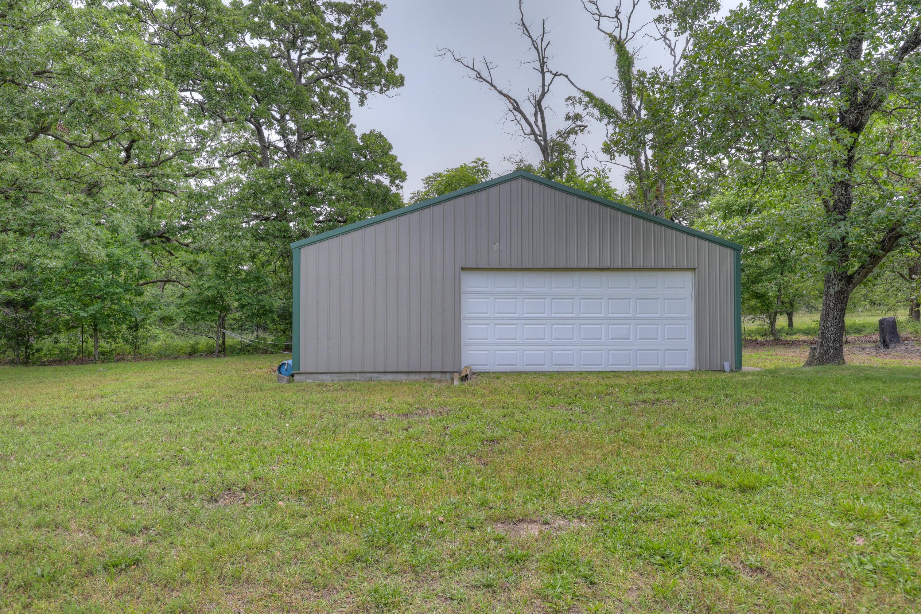 11281 Southeast Bagdad Road Property Photo 18