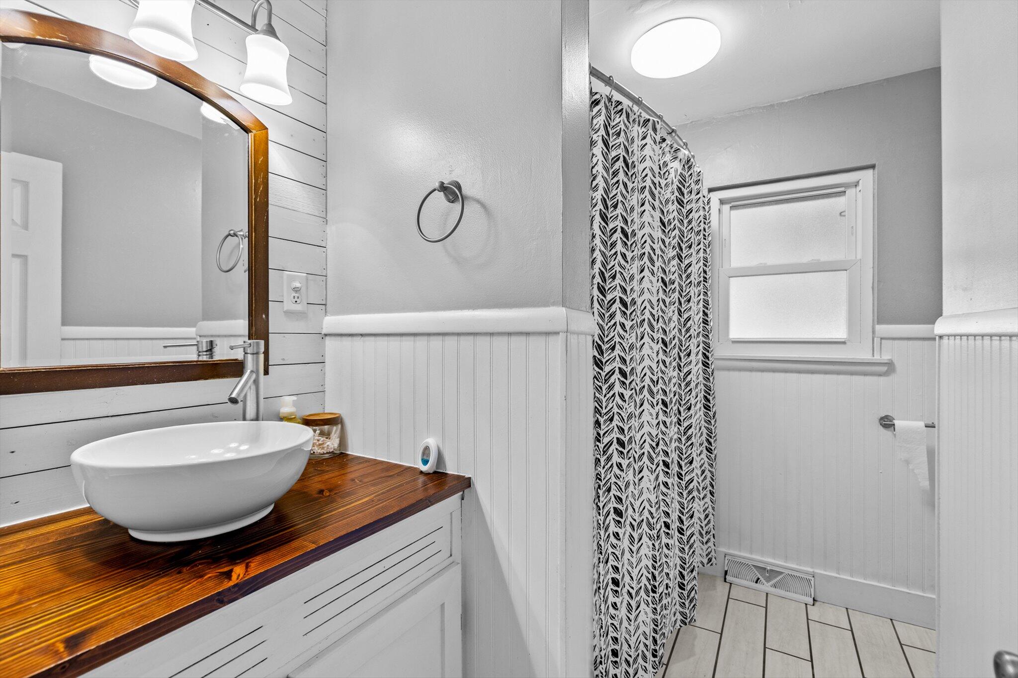 1103 4th Street Property Photo 11