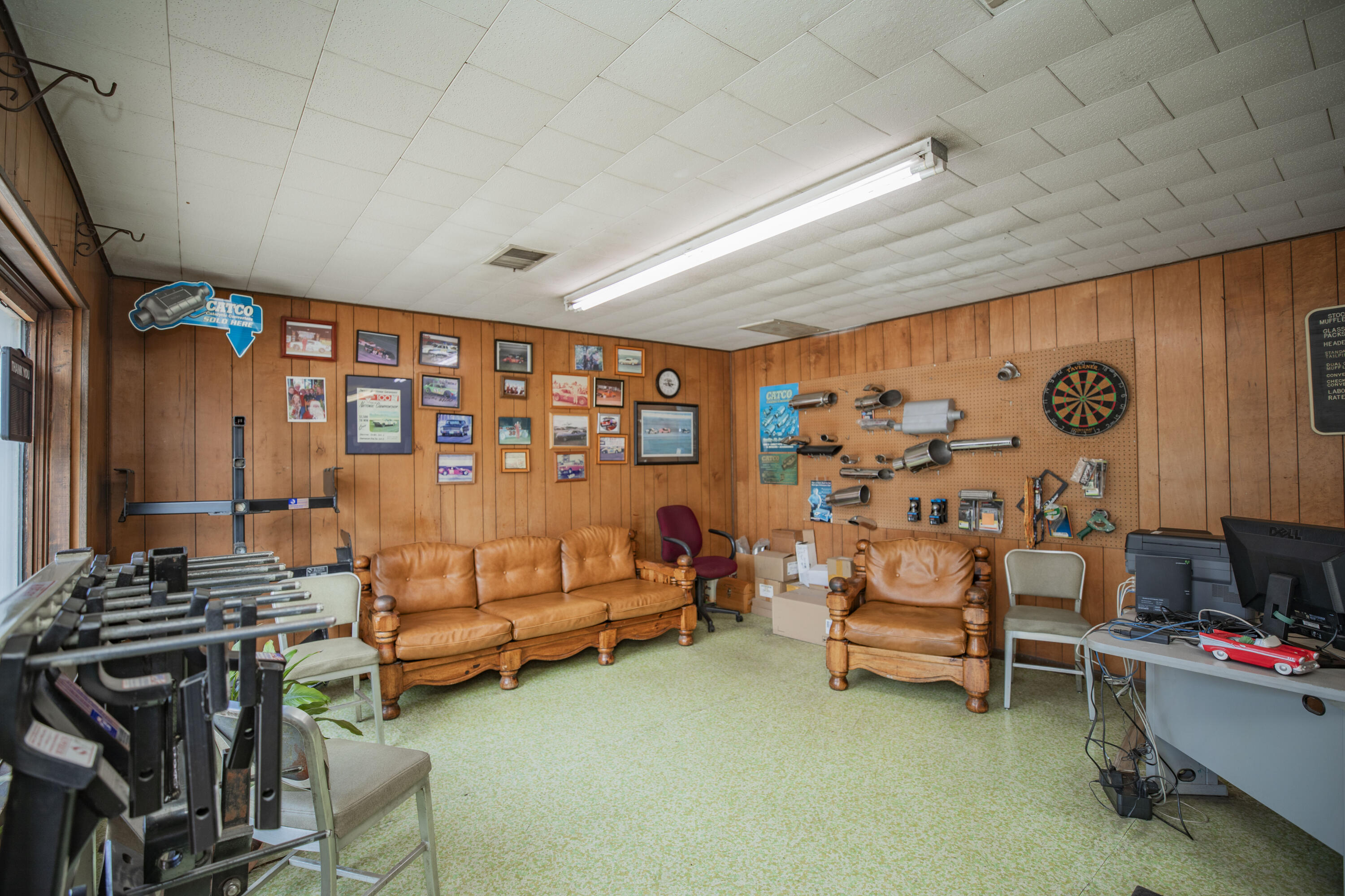1114 West Broadway Street Property Photo 20