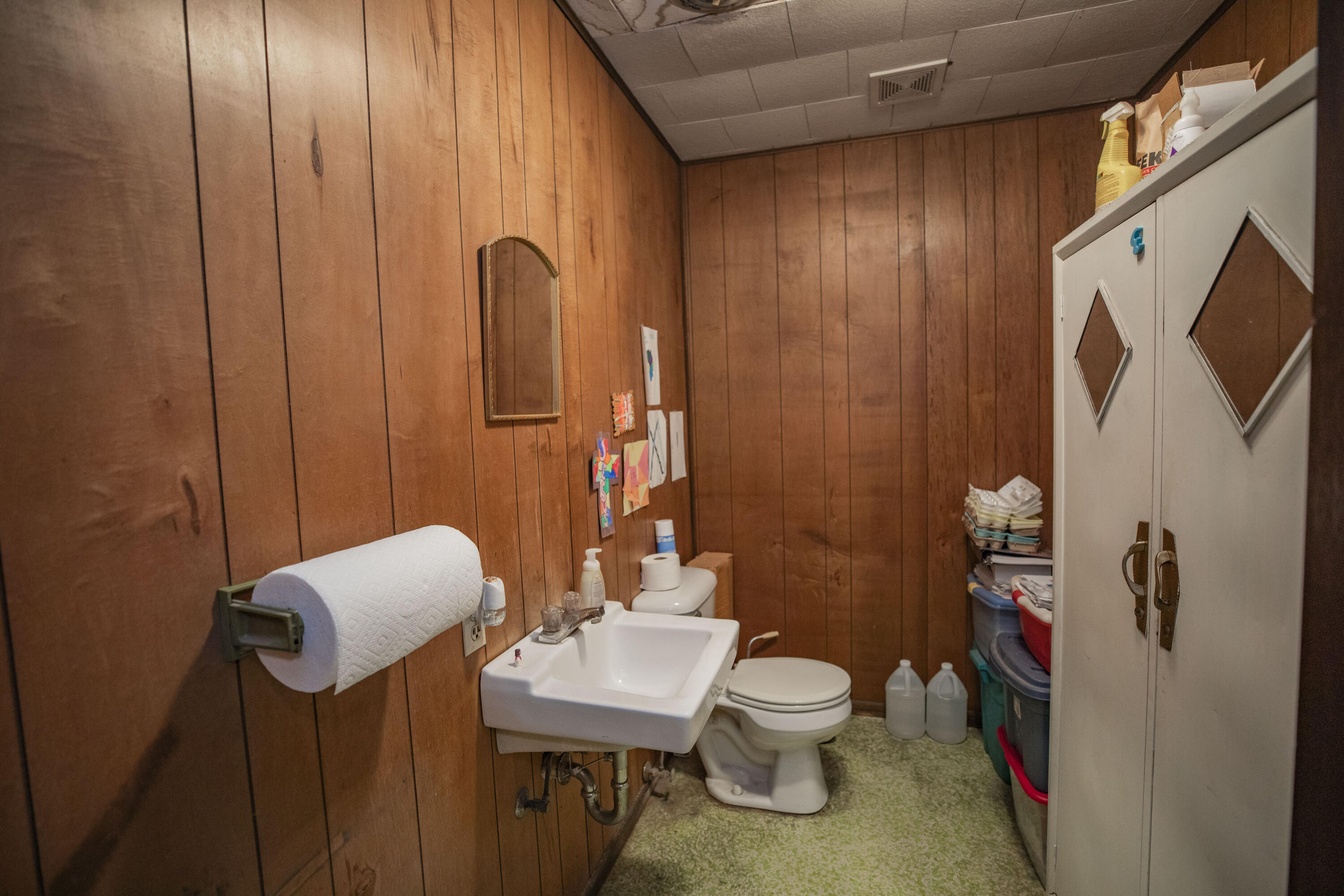 1114 West Broadway Street Property Photo 24