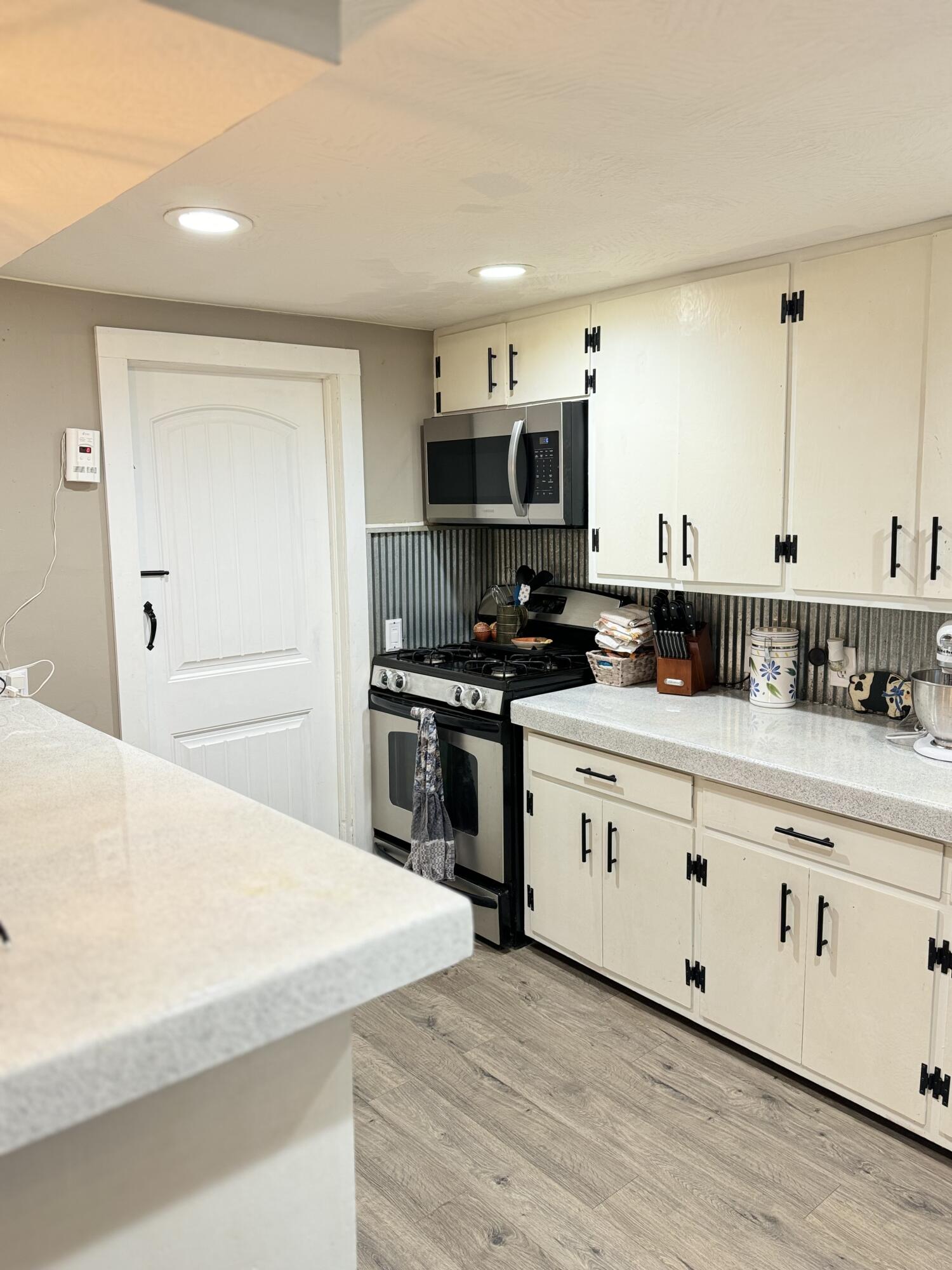 139 Plank School Road Property Photo 10
