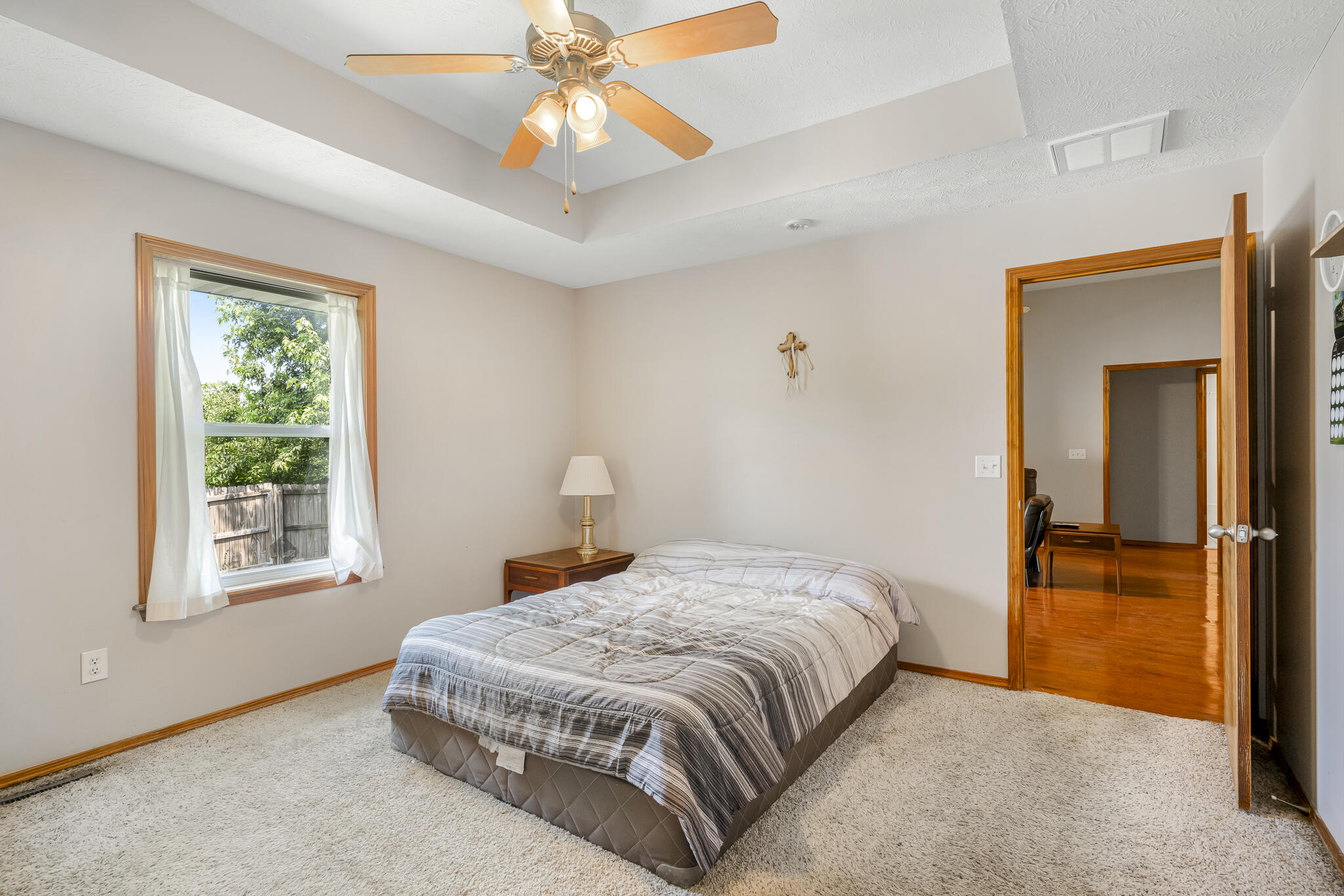 849 South Mahn Avenue Property Photo 10
