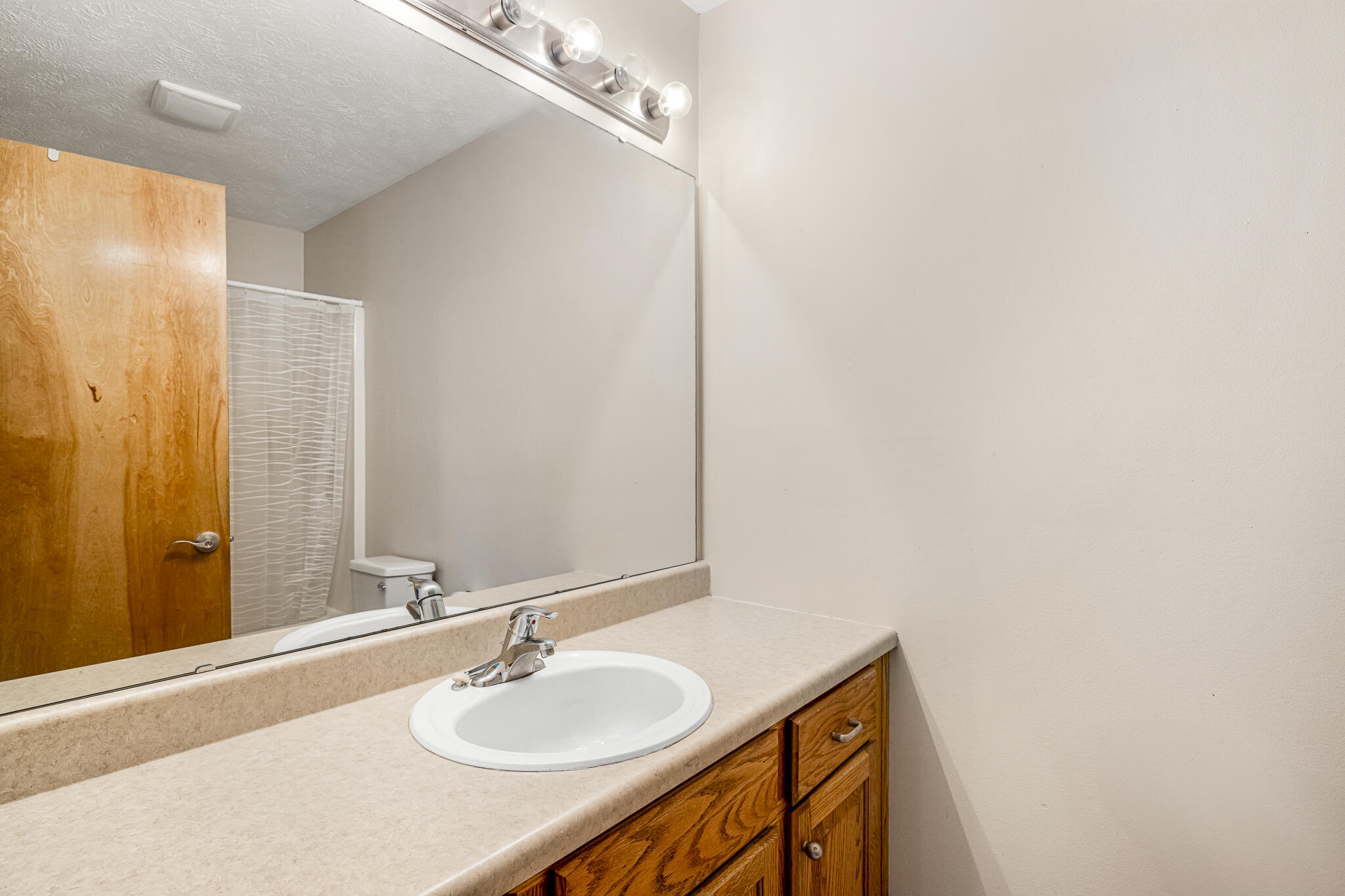 849 South Mahn Avenue Property Photo 12