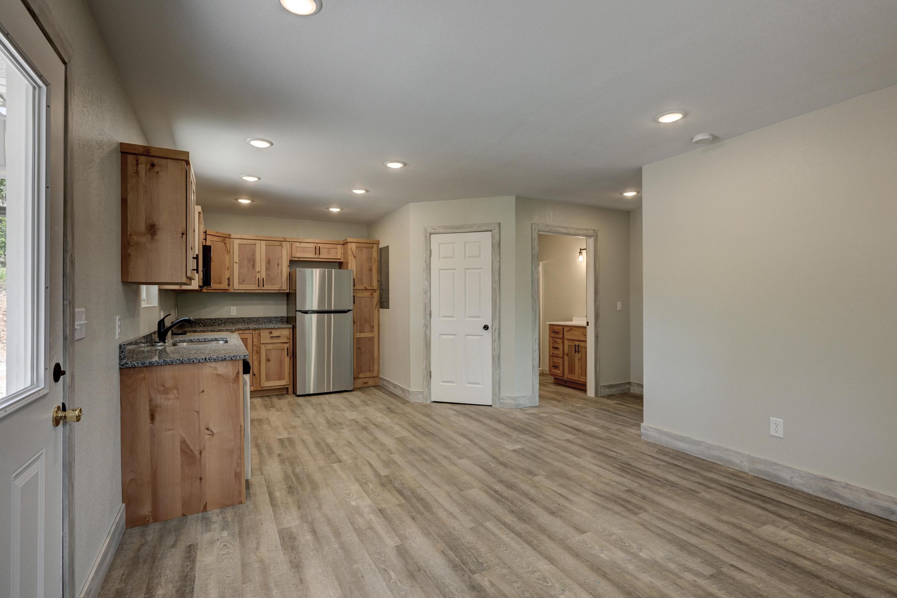 1601 Ridgewood Property Photo 7