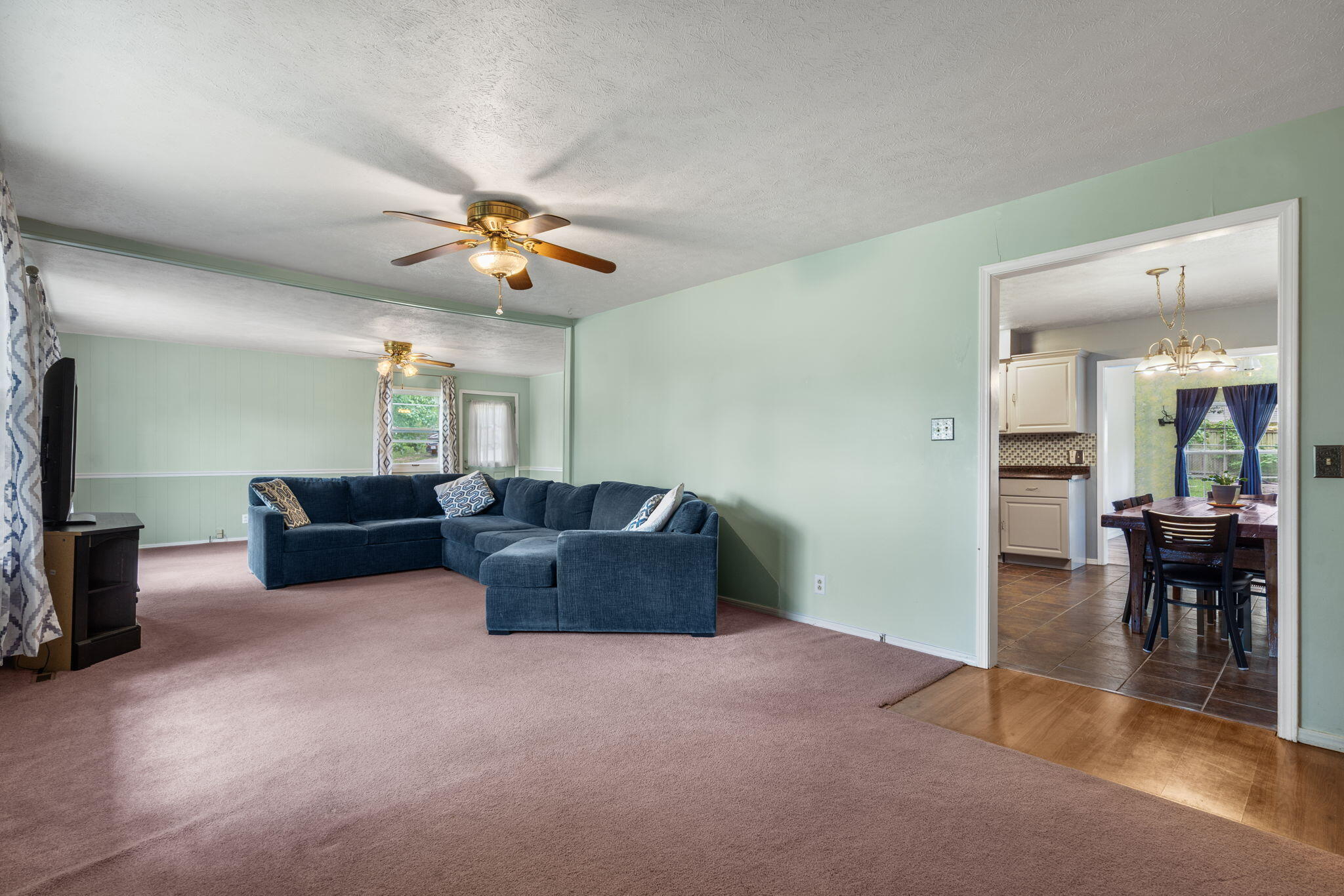 546 Cannon Ball Loop Property Photo 2