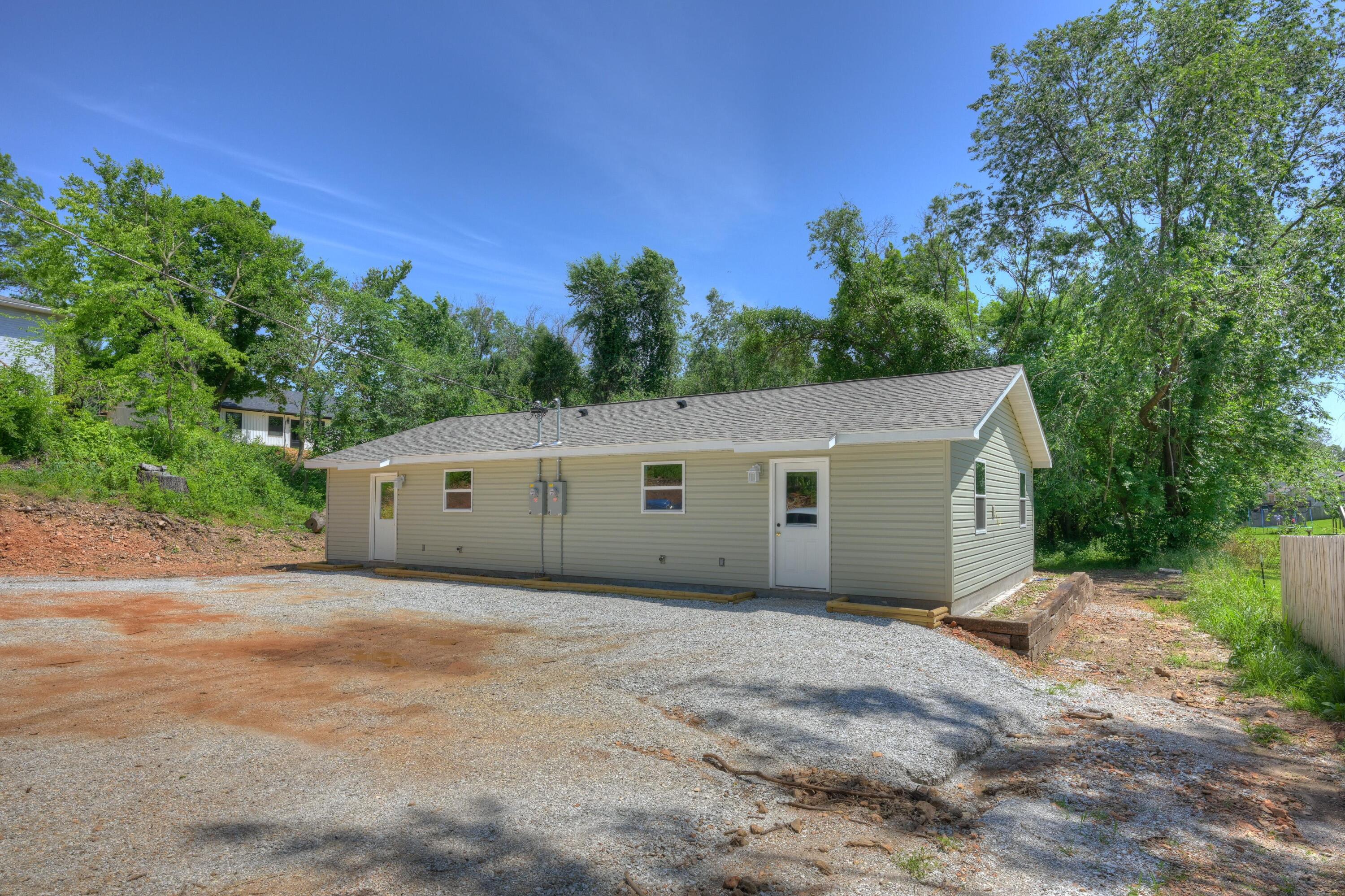 1601 Ridgewood Property Photo 2