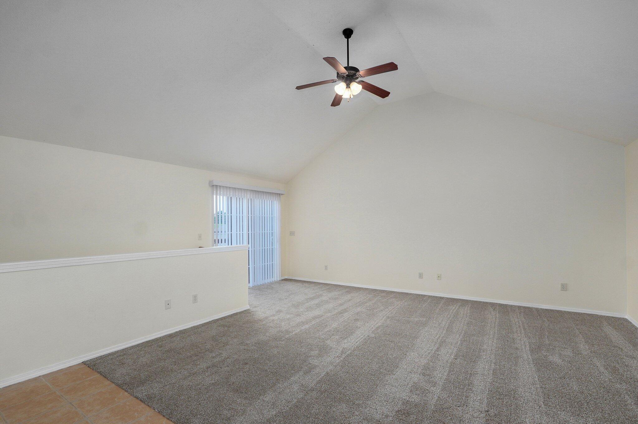 612-614 East Daniels Street Property Photo 4