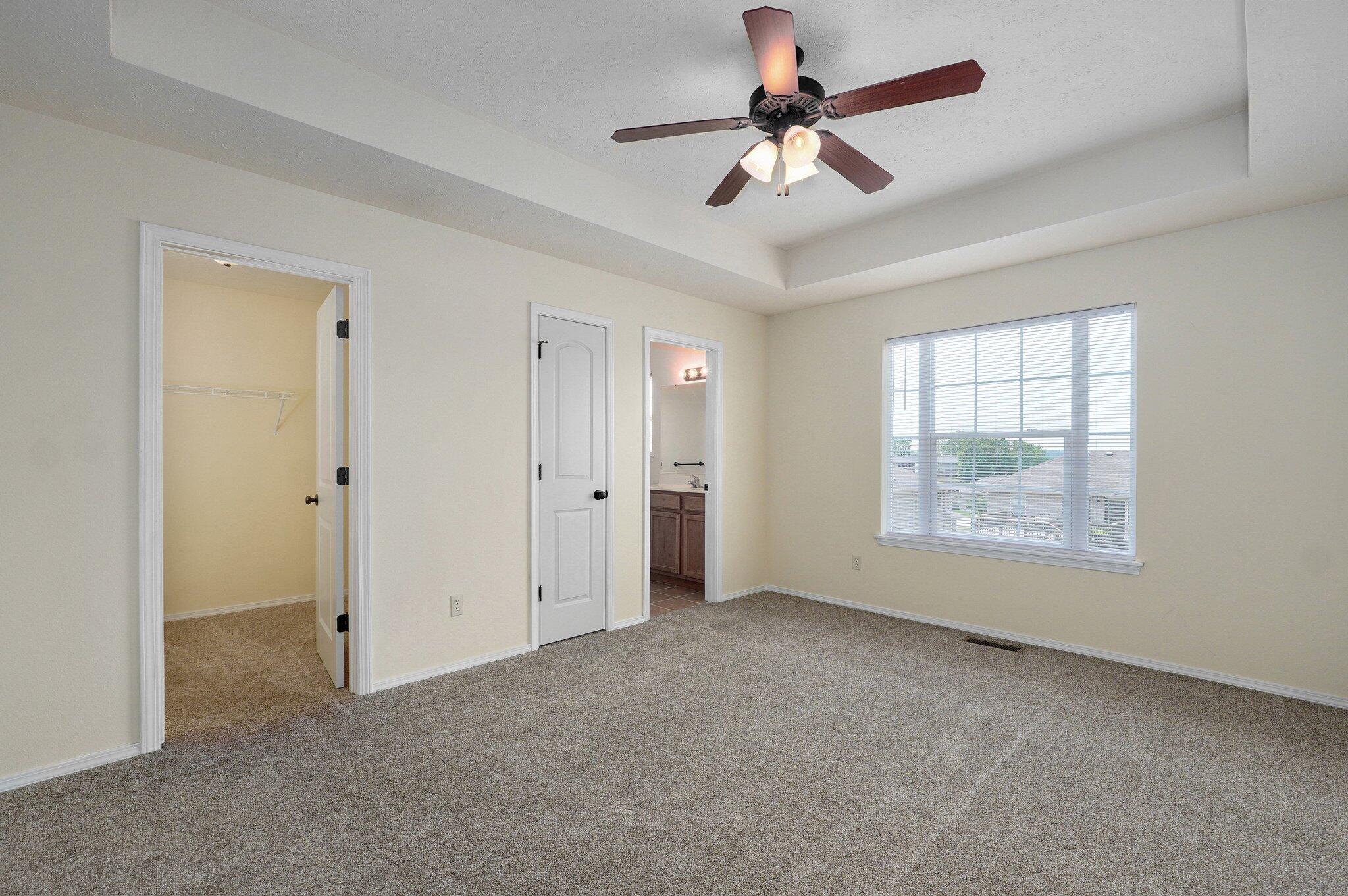 612-614 East Daniels Street Property Photo 14
