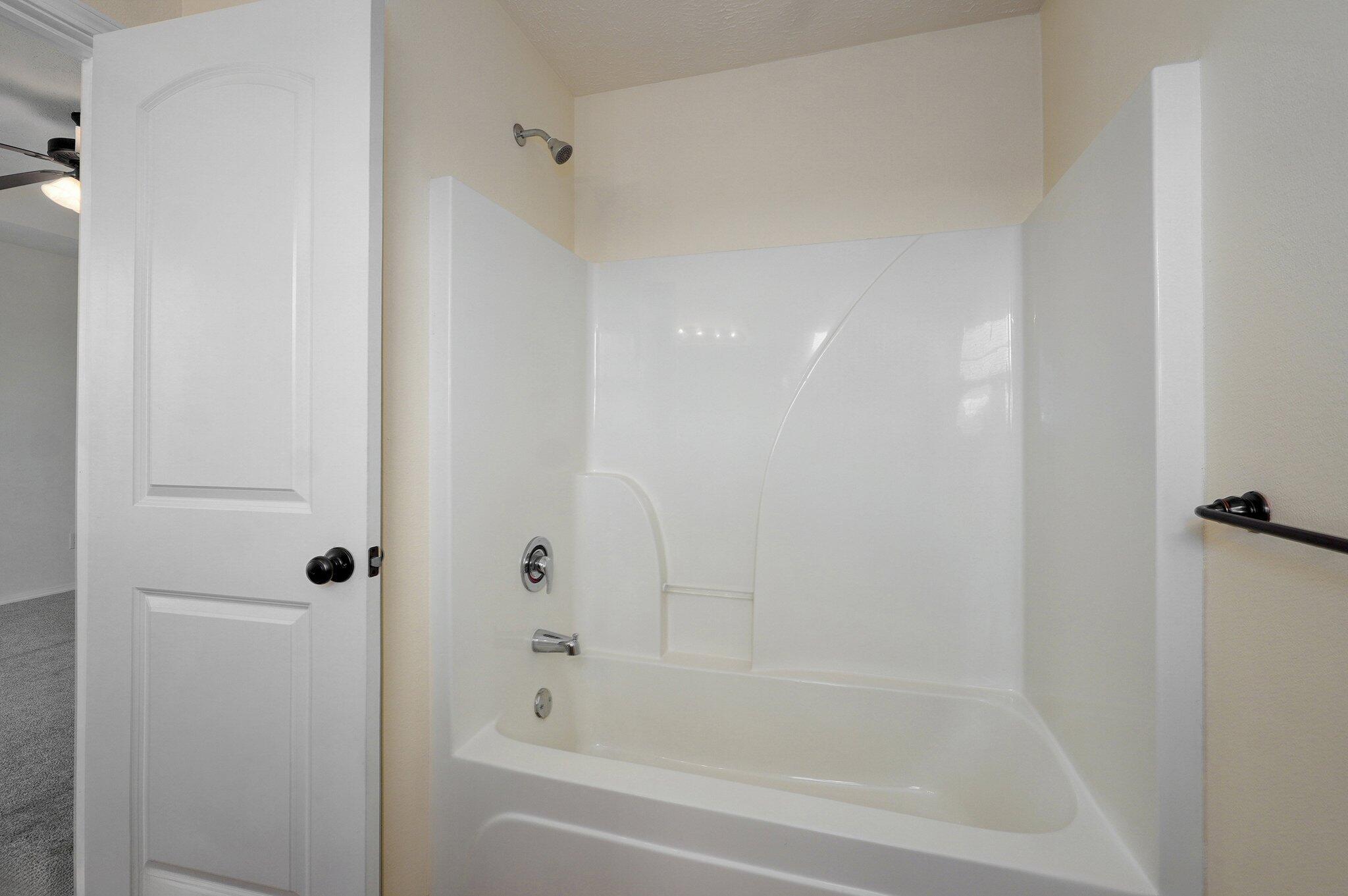 612-614 East Daniels Street Property Photo 16