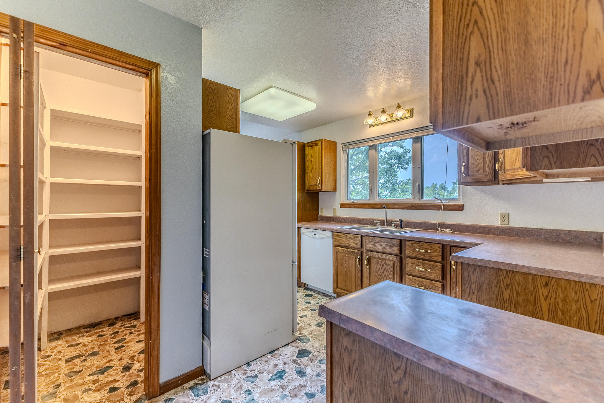 13589 Pumpkin Road Property Photo 9