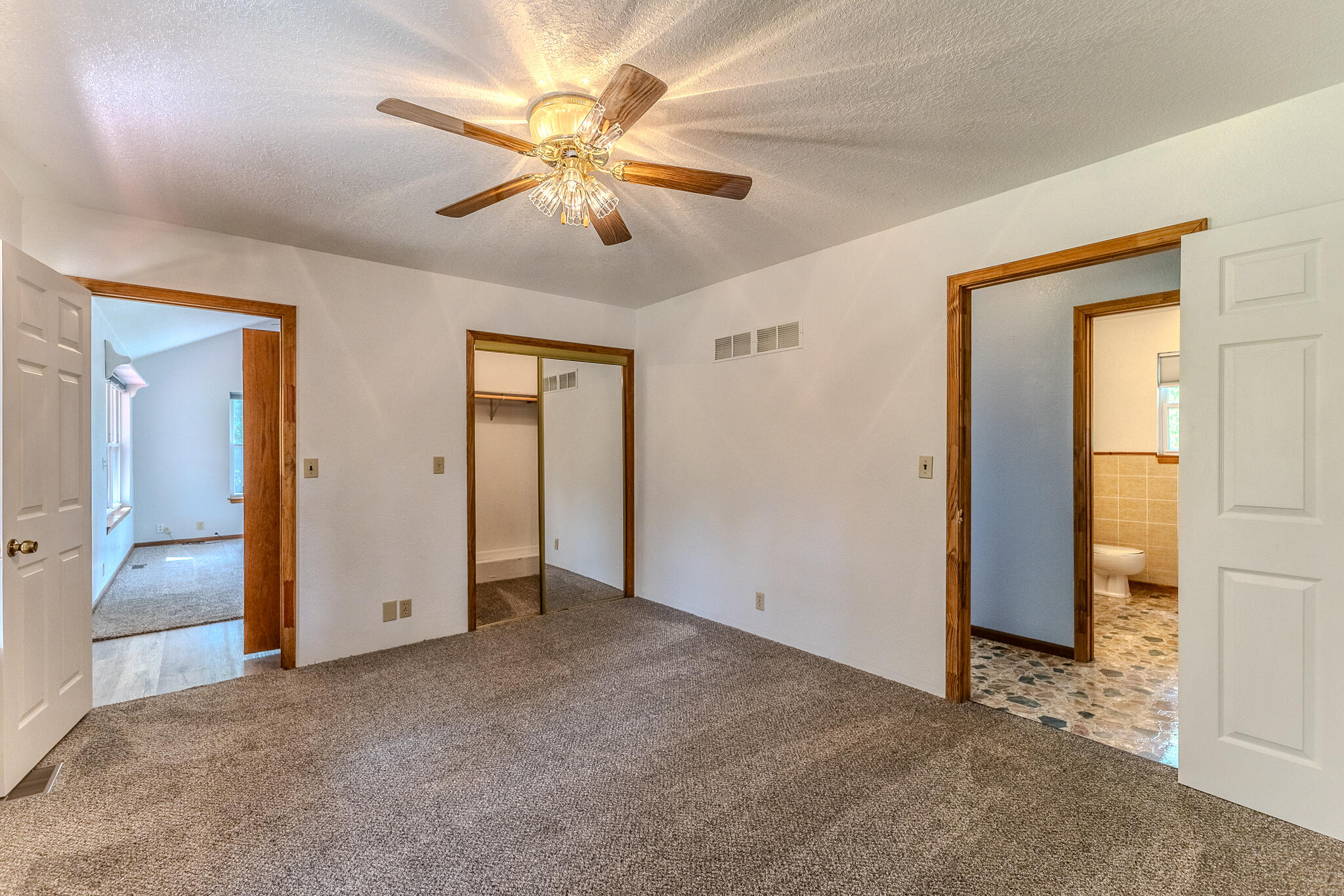13589 Pumpkin Road Property Photo 11