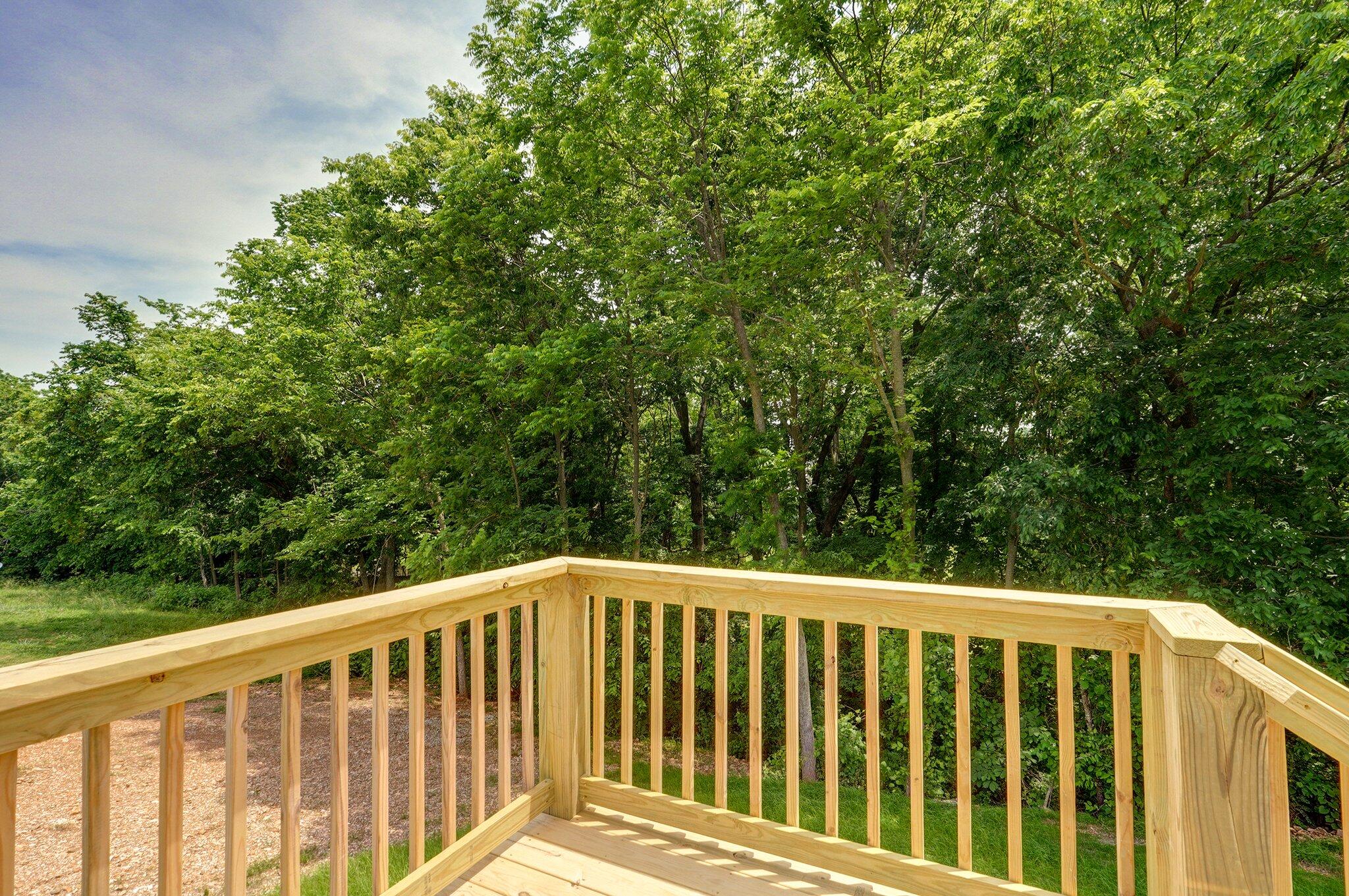 688 Miller Rd Street Property Photo 29