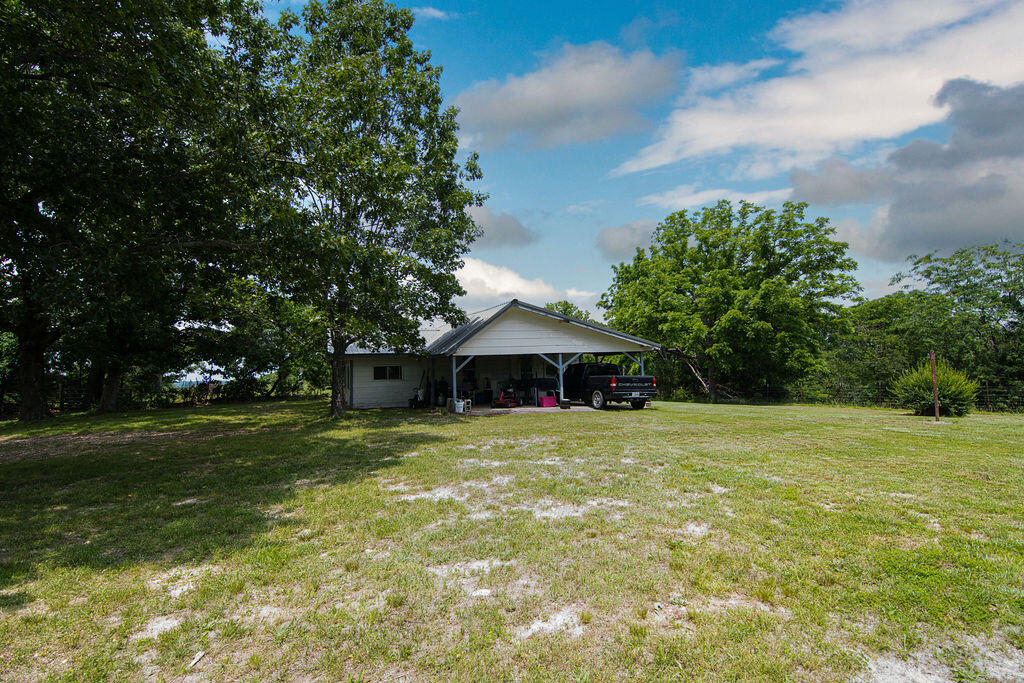 6034 Flat Creek Road Property Photo 7