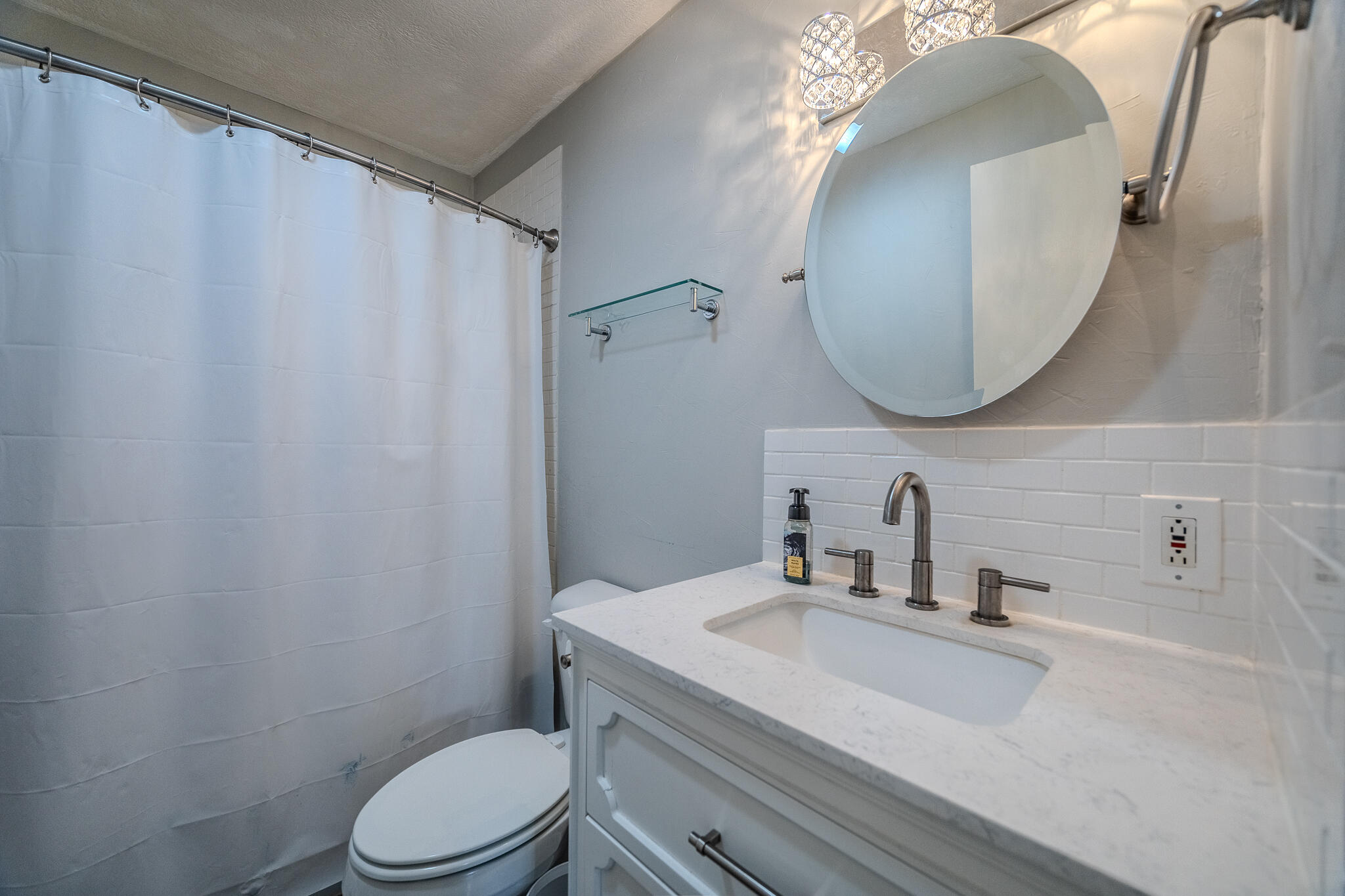 243 East Burford Street Property Photo 18