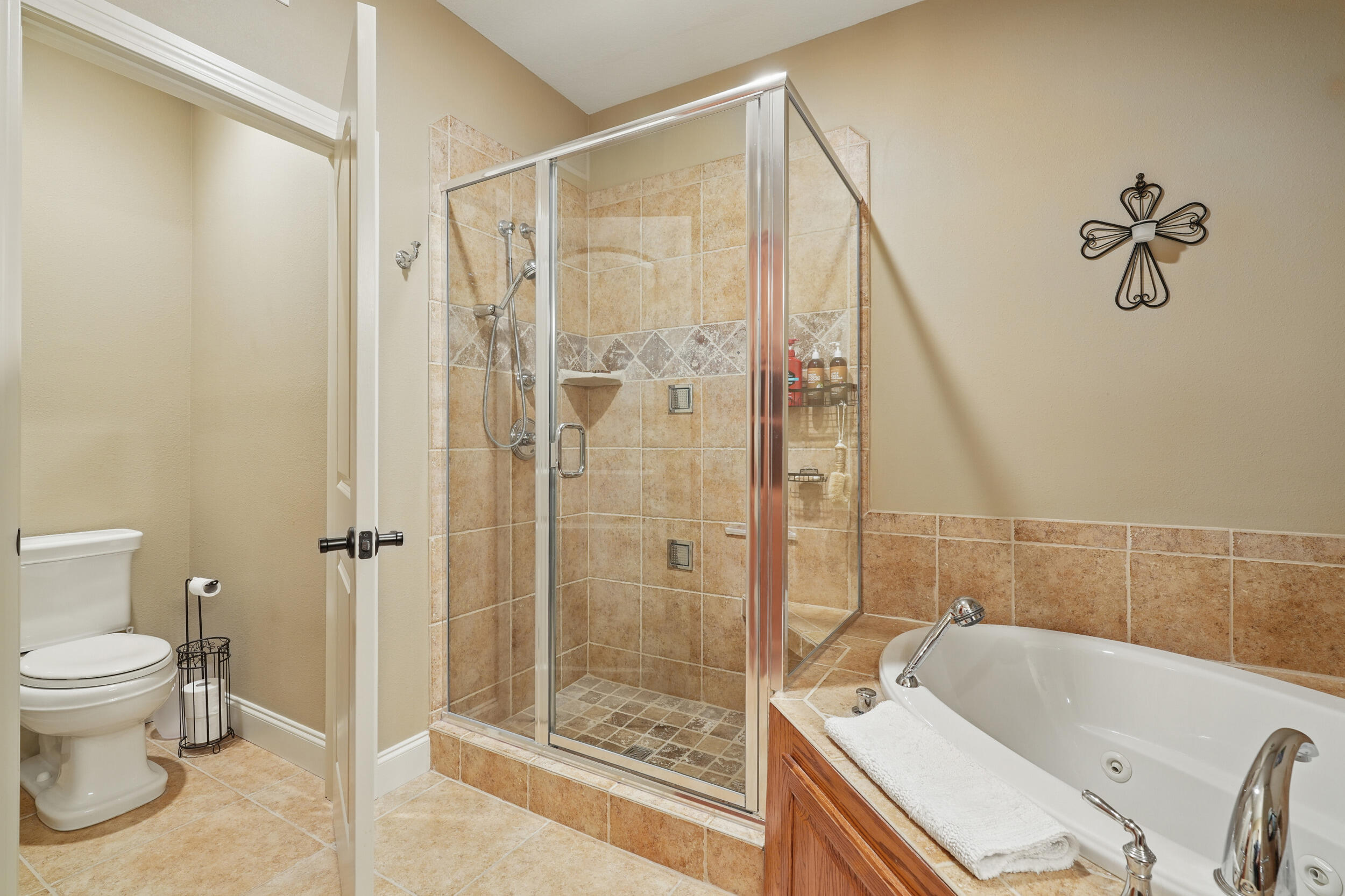1206 Riverstone Drive Property Photo 28