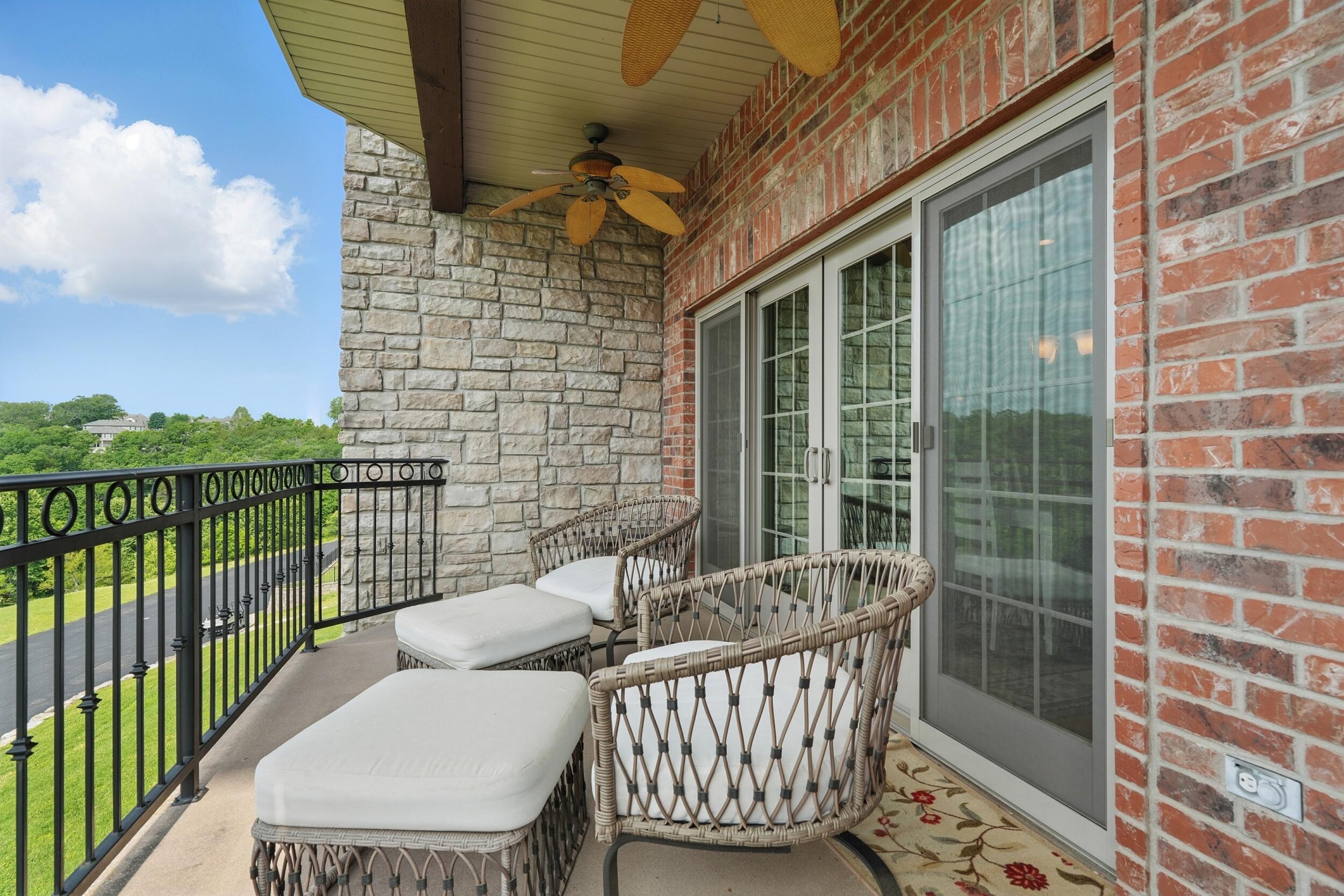 1206 Riverstone Drive Property Photo 32