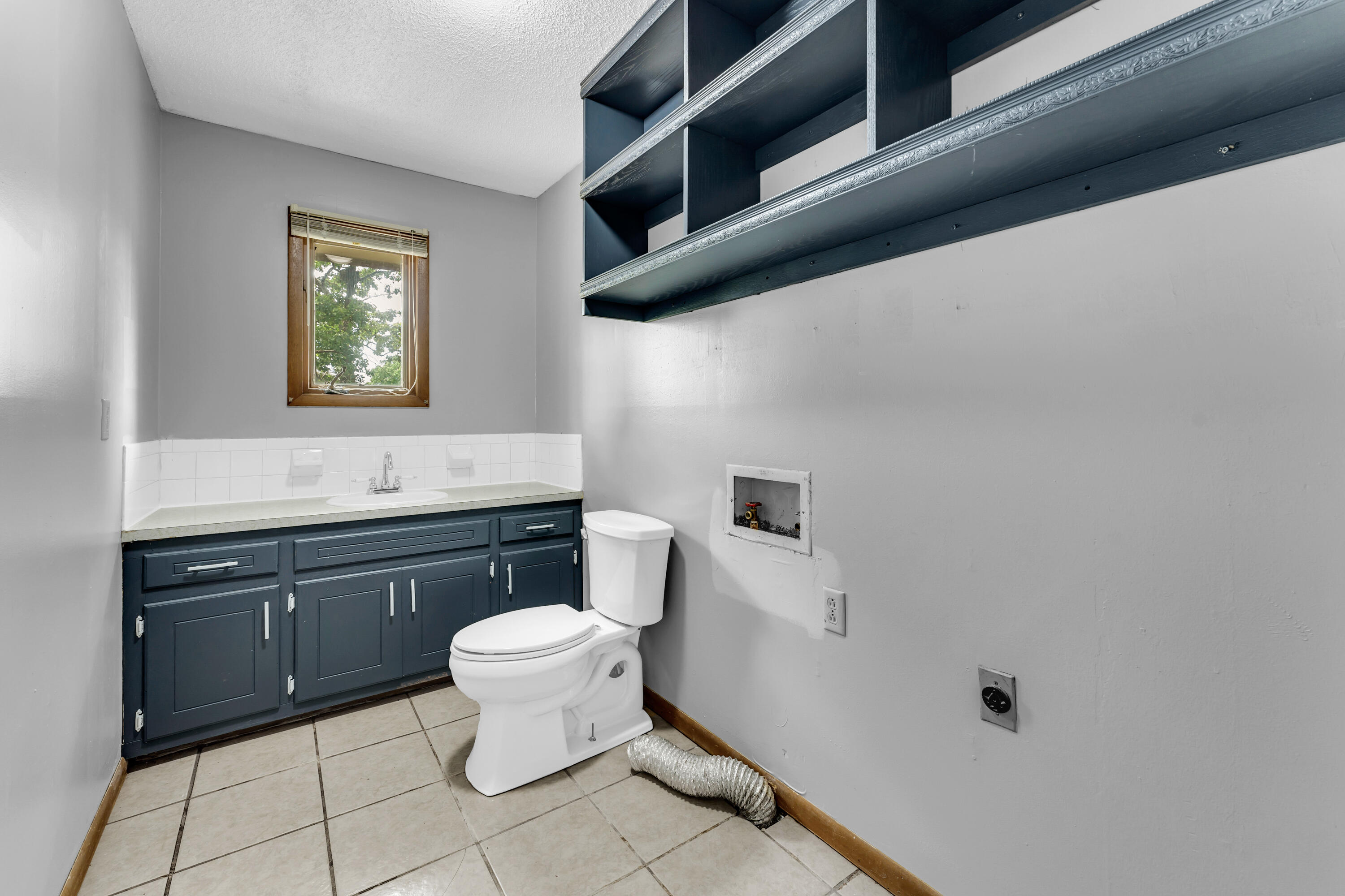 1061 Brentwood Drive Property Photo 22