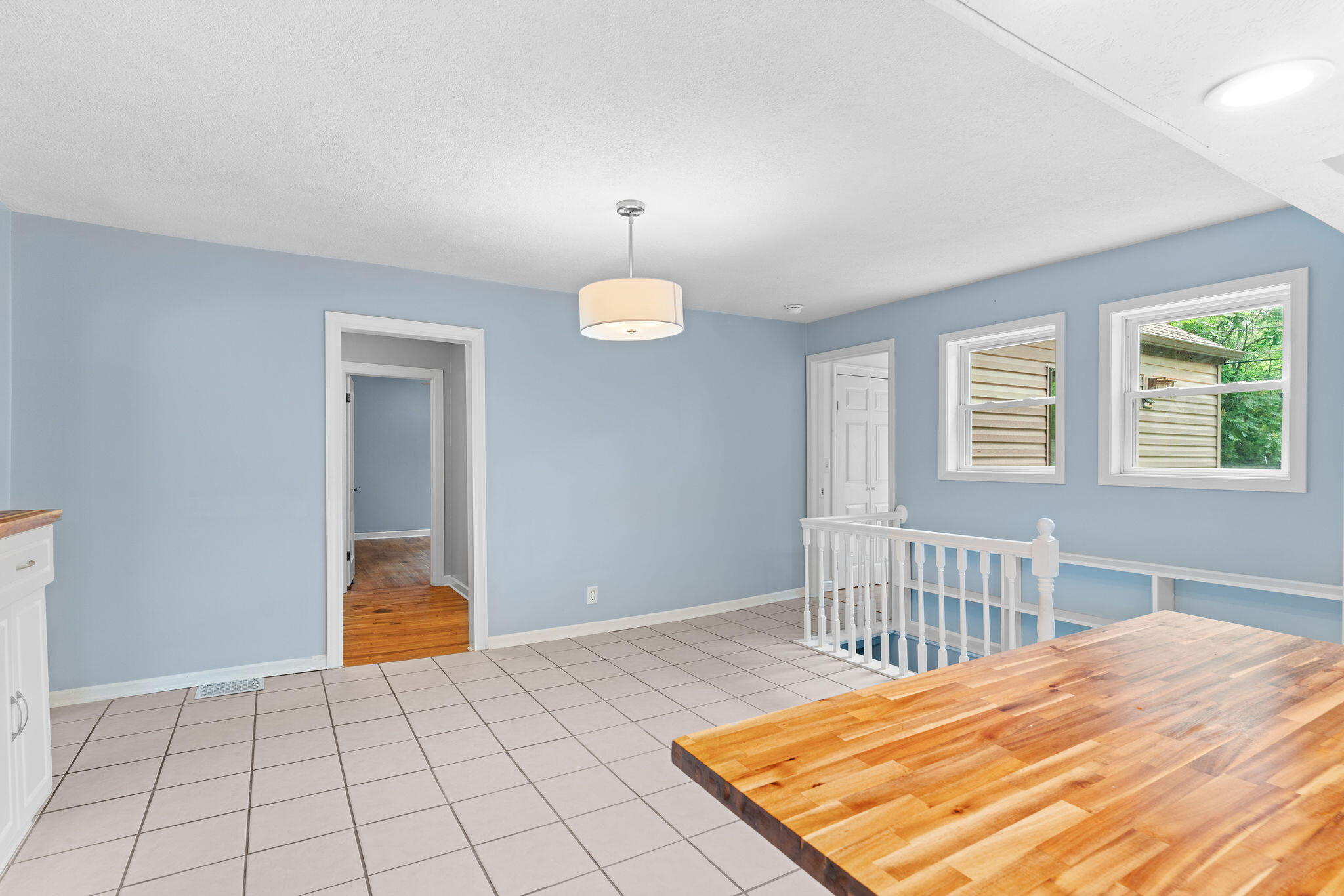 616 West Silsby Street Property Photo 13