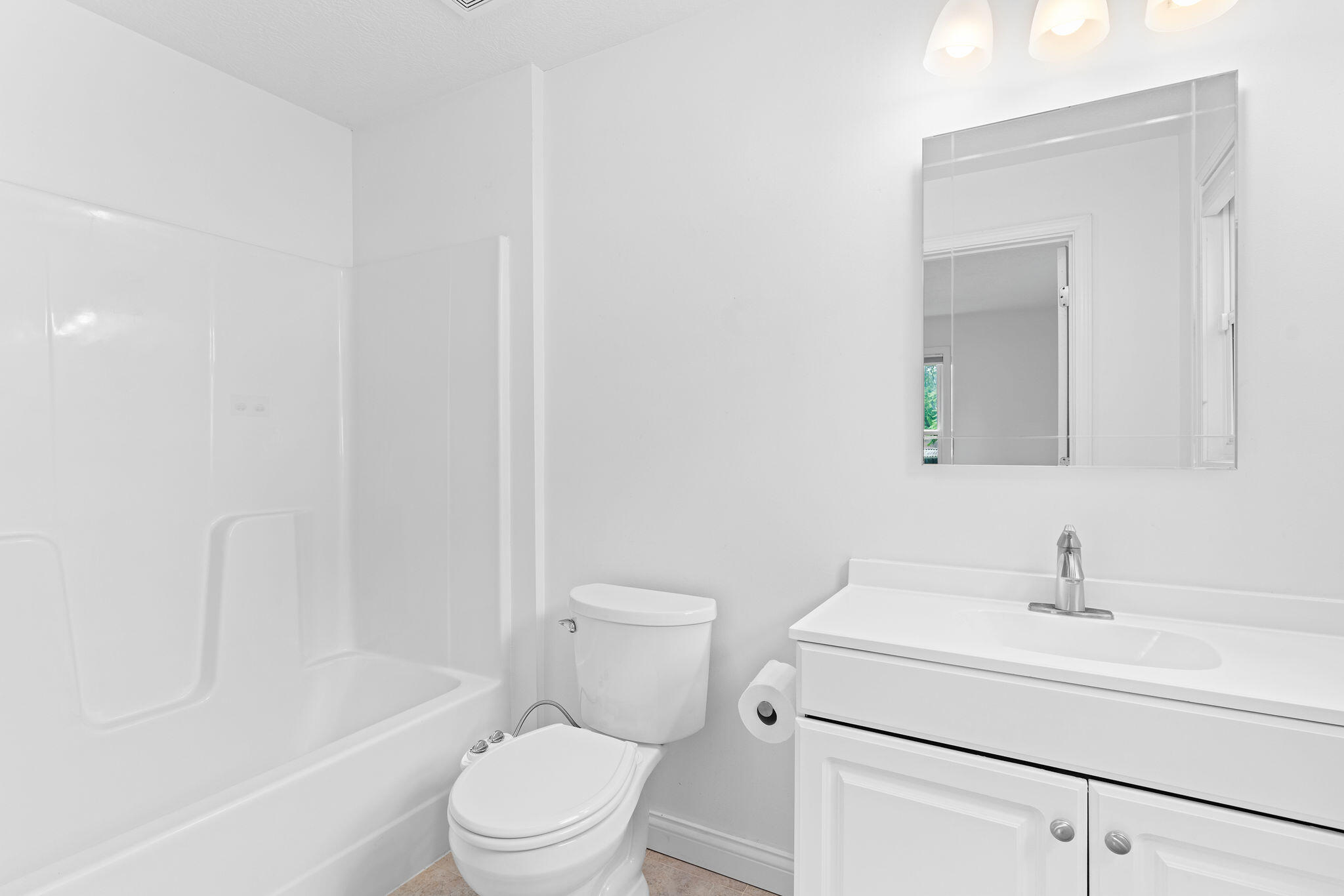 616 West Silsby Street Property Photo 16