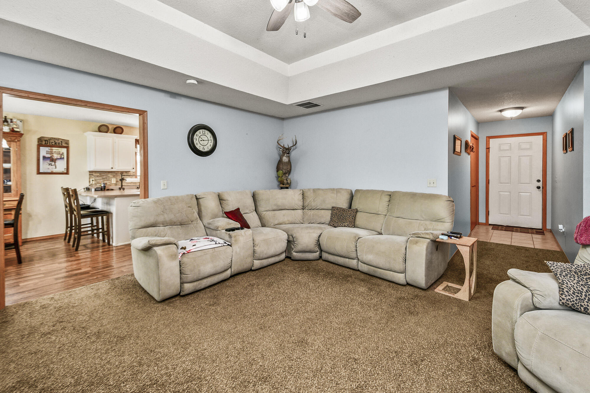 802 South Sunmeadow Drive Property Photo 6