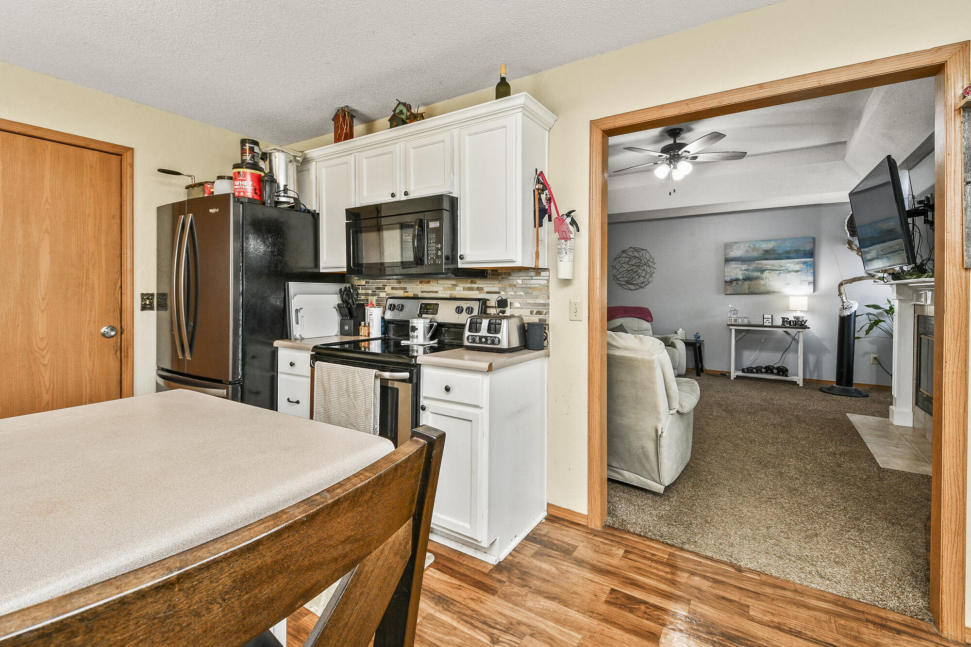 802 South Sunmeadow Drive Property Photo 13