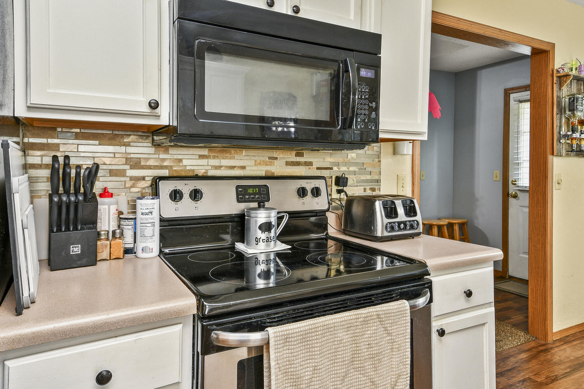 802 South Sunmeadow Drive Property Photo 16