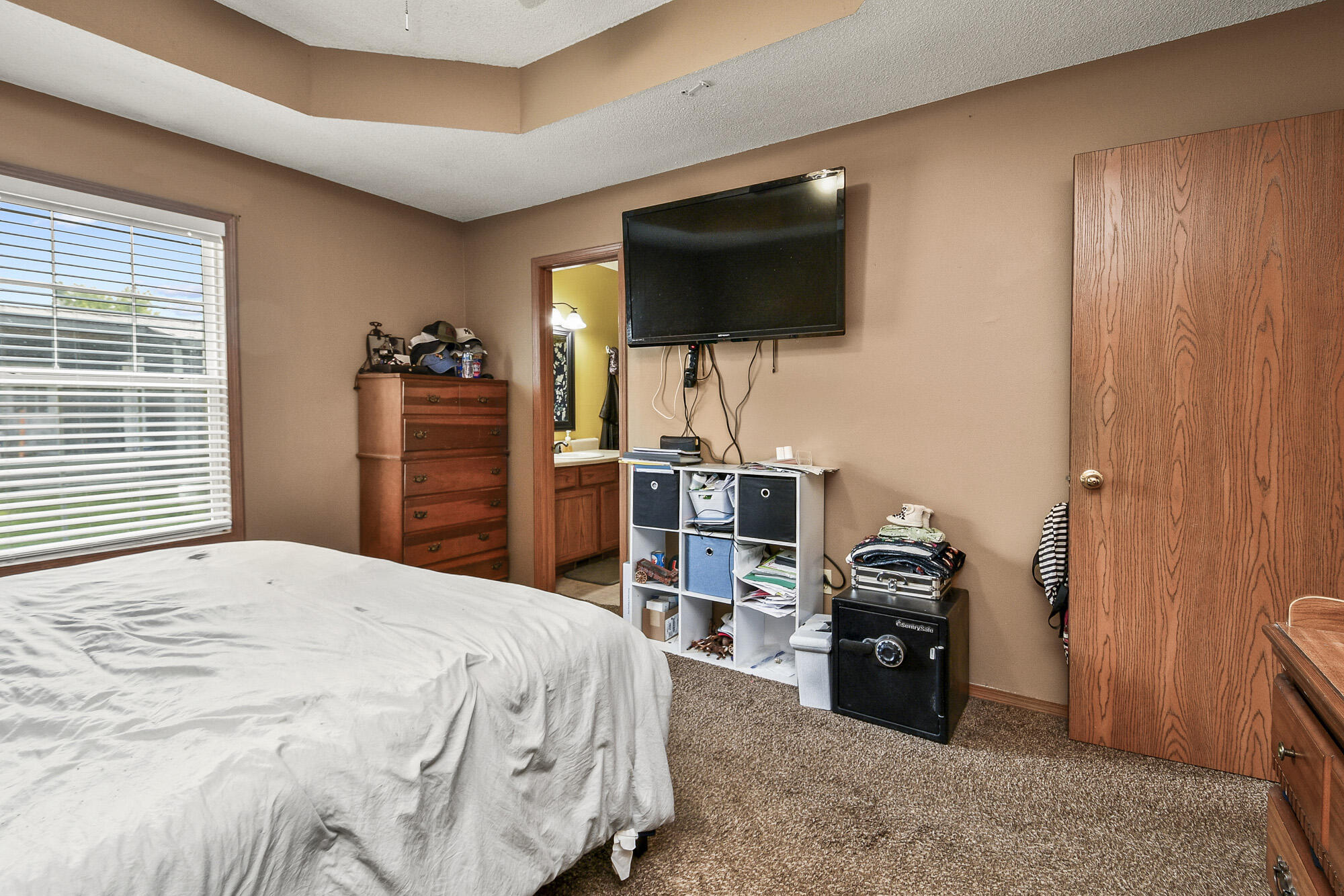 802 South Sunmeadow Drive Property Photo 18