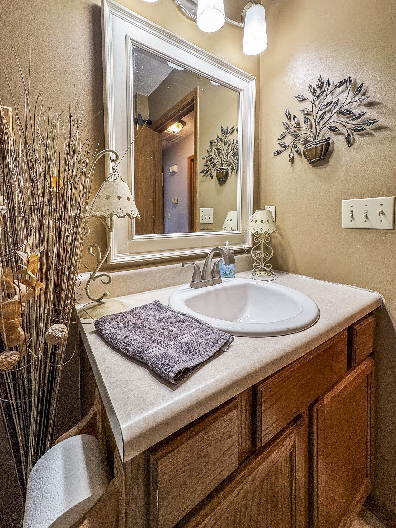 802 South Sunmeadow Drive Property Photo 27