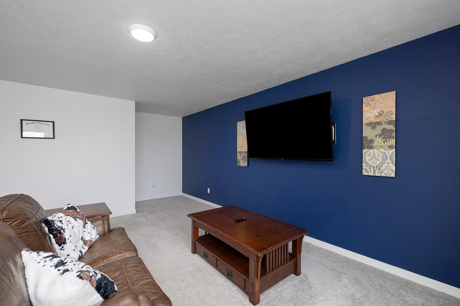 1118 East Lakota Street Property Photo 27