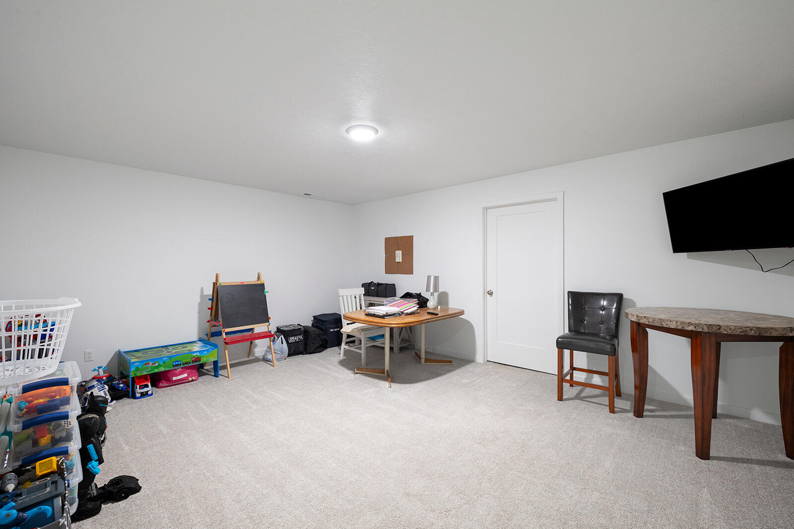 1118 East Lakota Street Property Photo 35