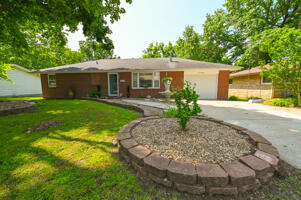 613 King Street Property Photo 5