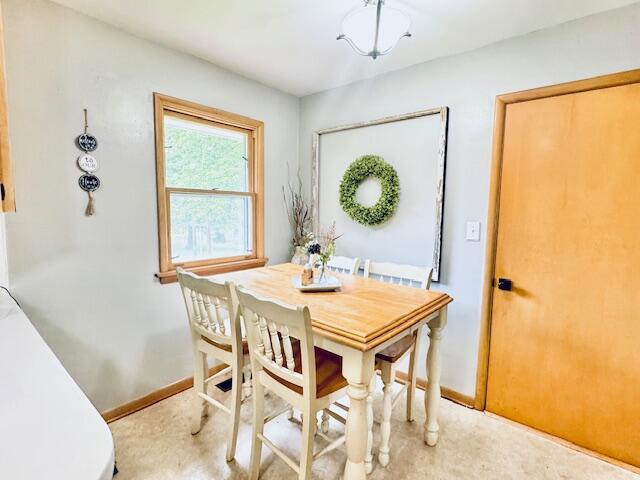 613 King Street Property Photo 33