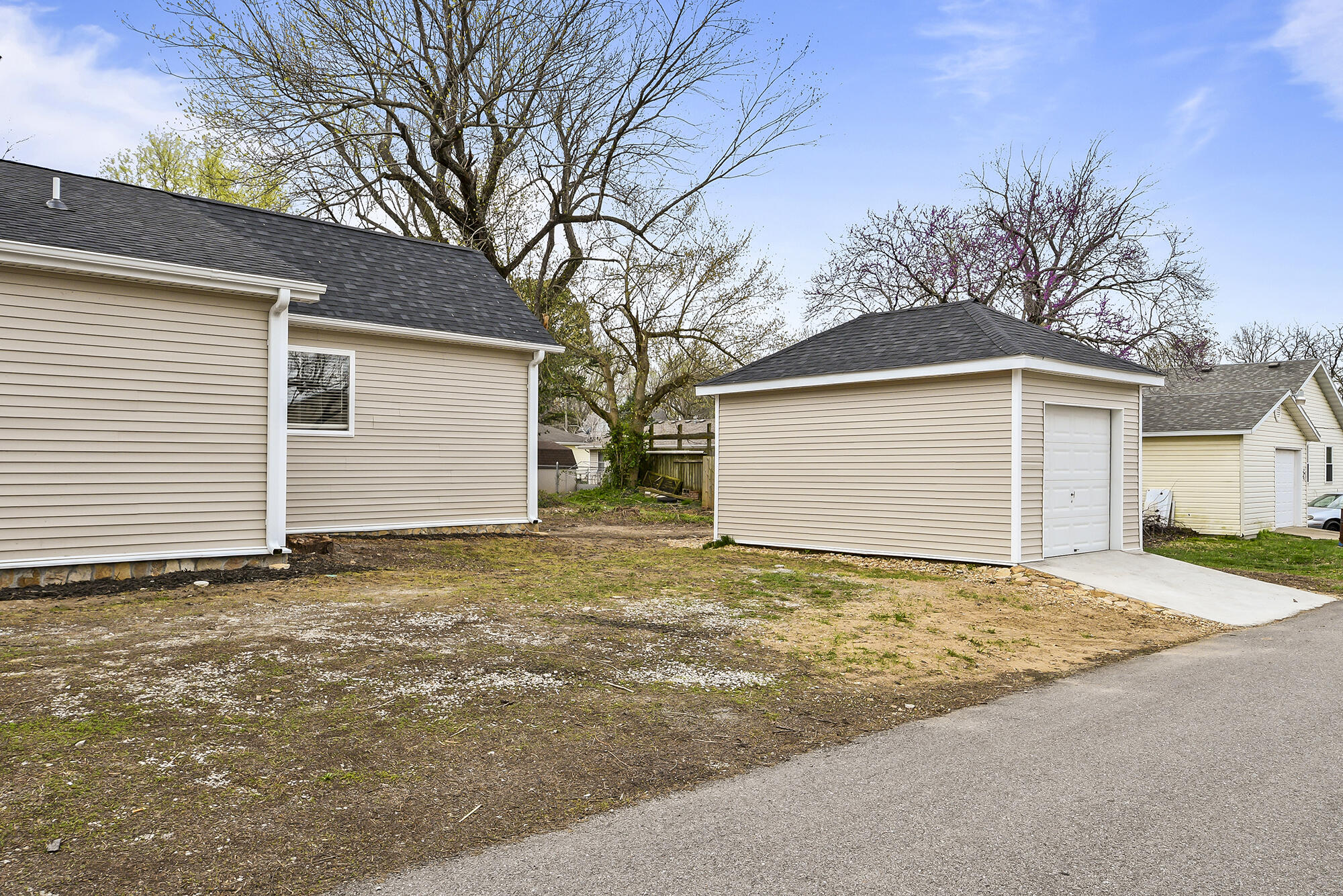 111 South Mill Street Property Photo 4