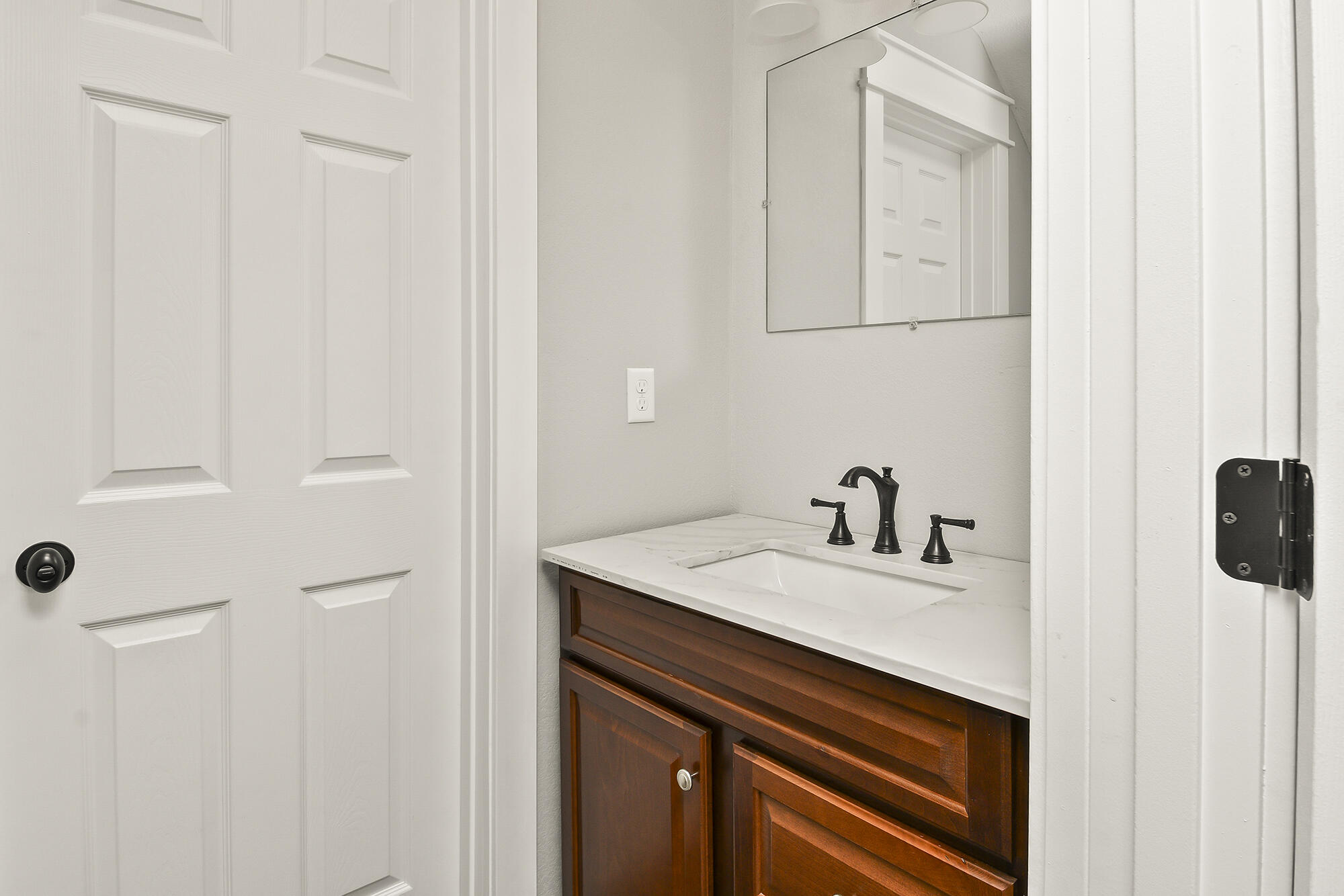 111 South Mill Street Property Photo 37