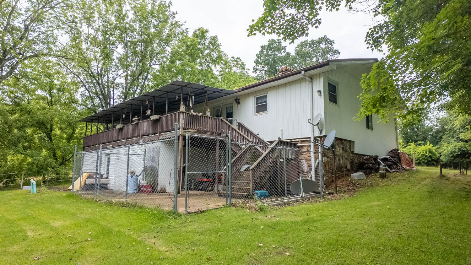 7042 County Road 220 Property Photo 6