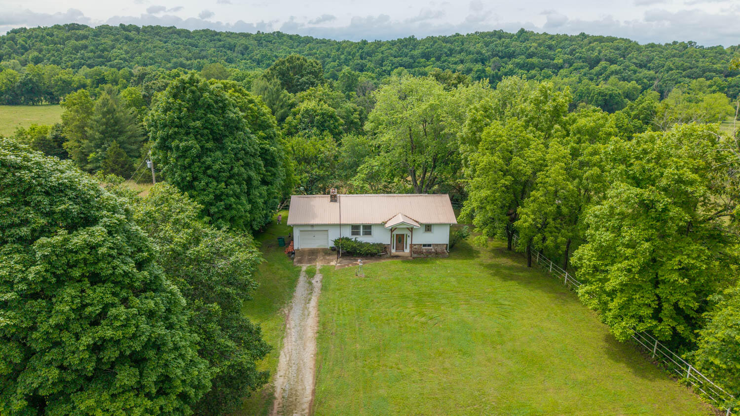 7042 County Road 220 Property Photo 49
