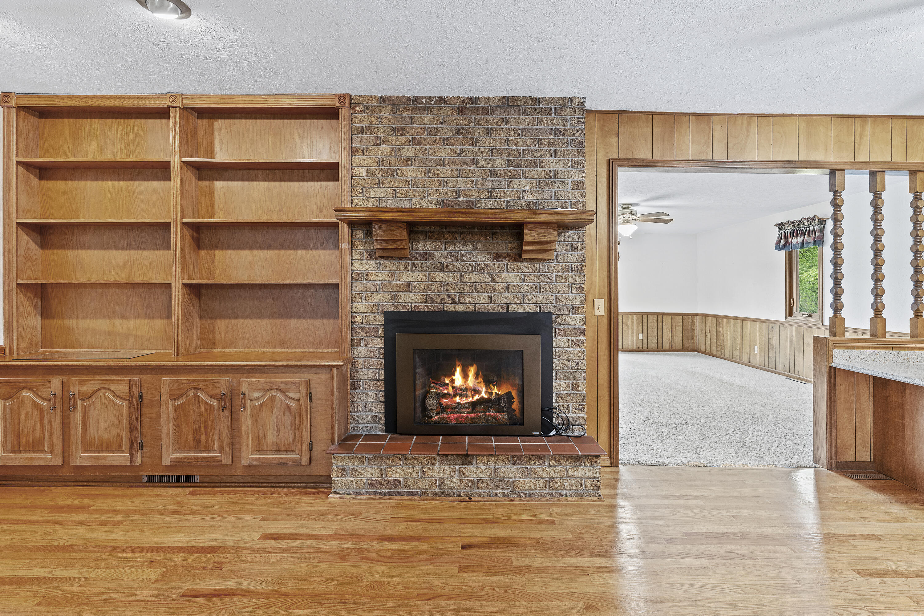 5263 North Crestwood Drive Property Photo 11
