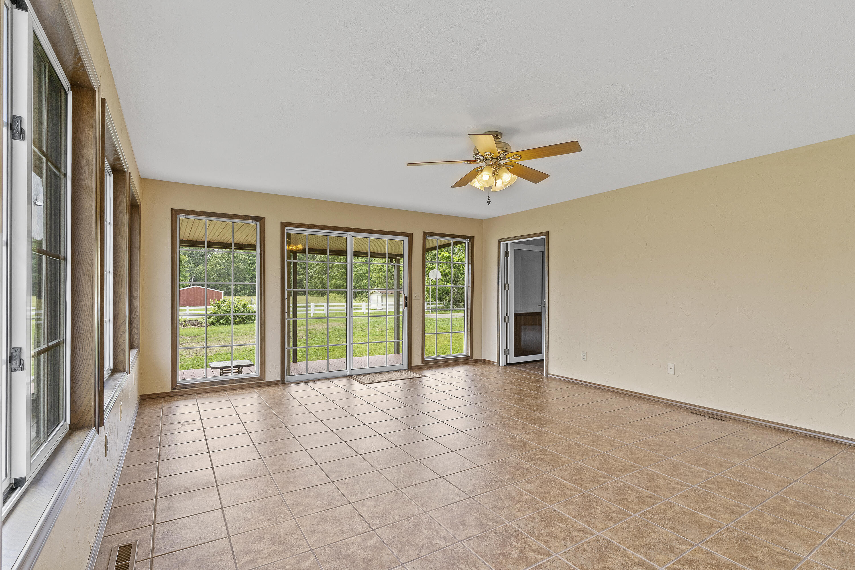 5263 North Crestwood Drive Property Photo 25