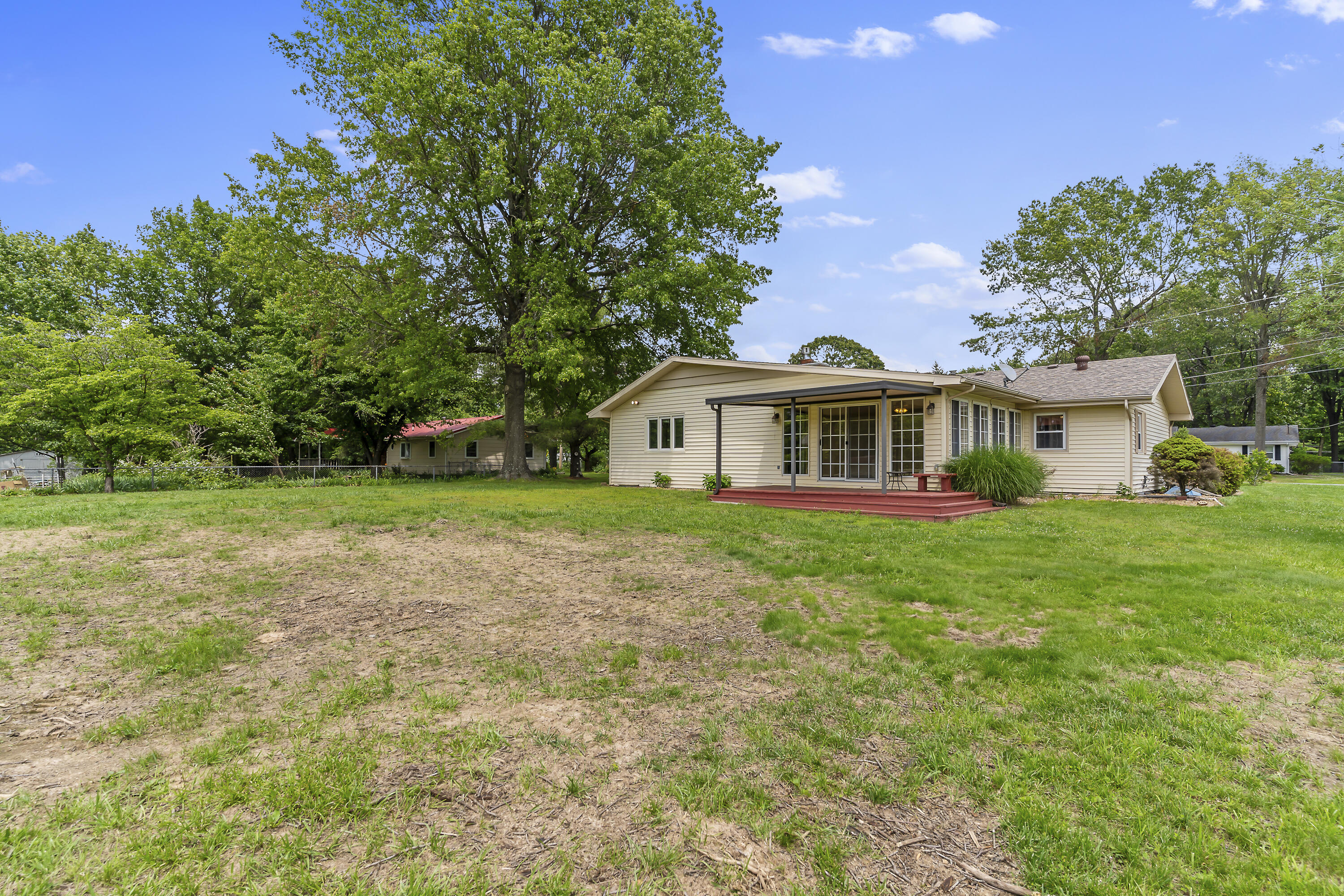 5263 North Crestwood Drive Property Photo 37
