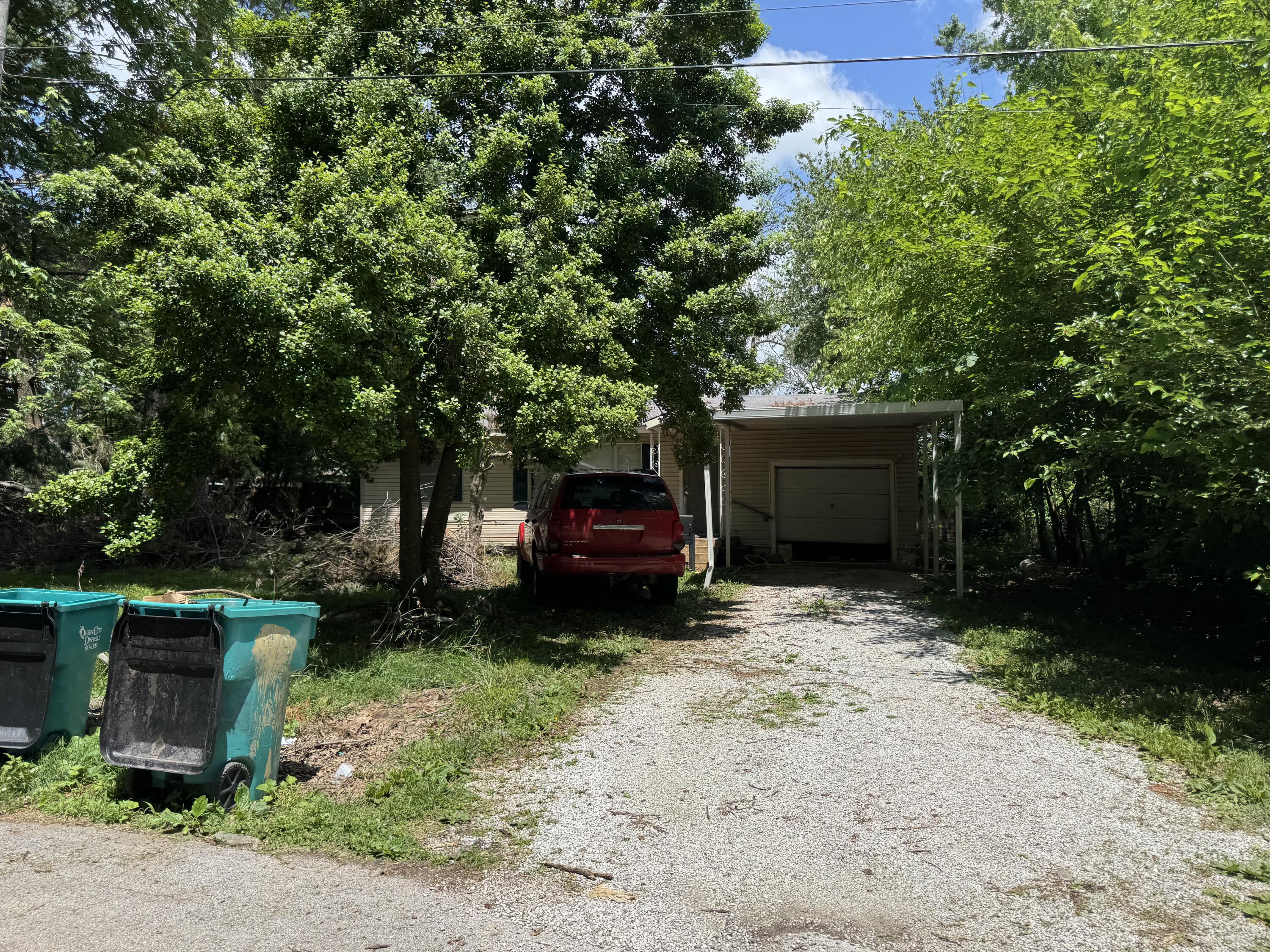 4239 West Maple Street Property Photo 1