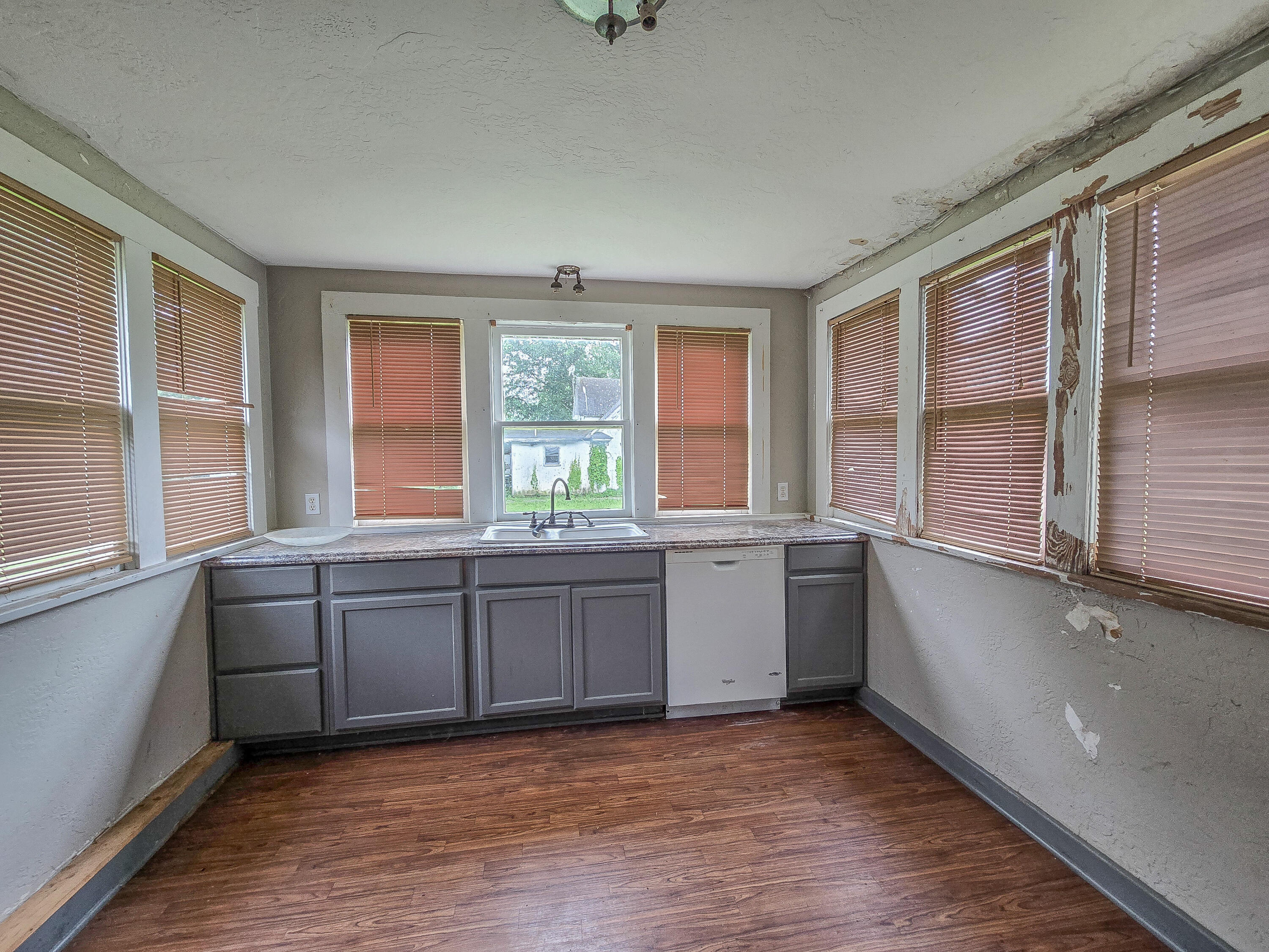 3172 Highway O Property Photo 9