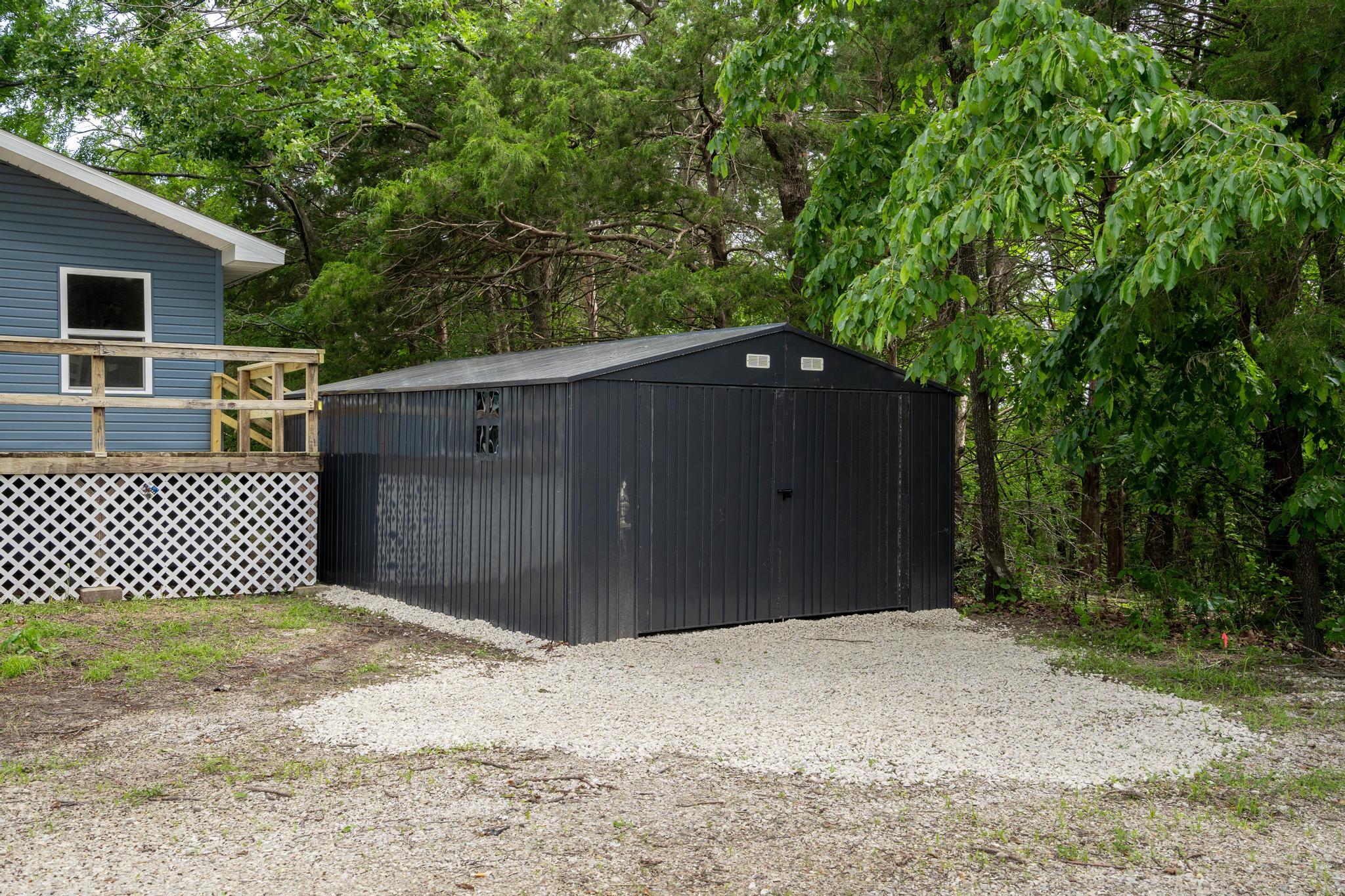 3050 Montague Lane Property Photo 6