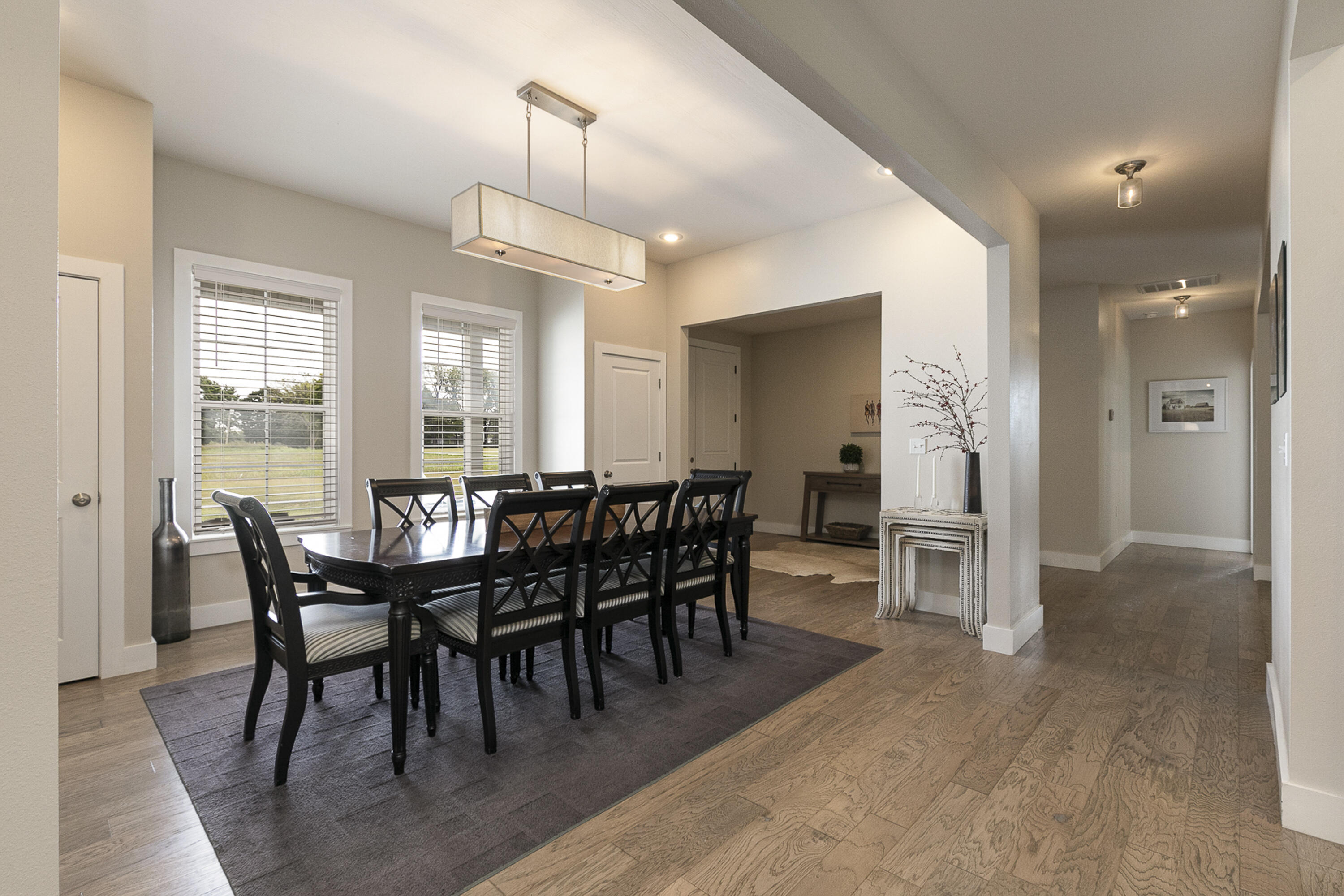 2291 South Farm Road 107 Property Photo 10