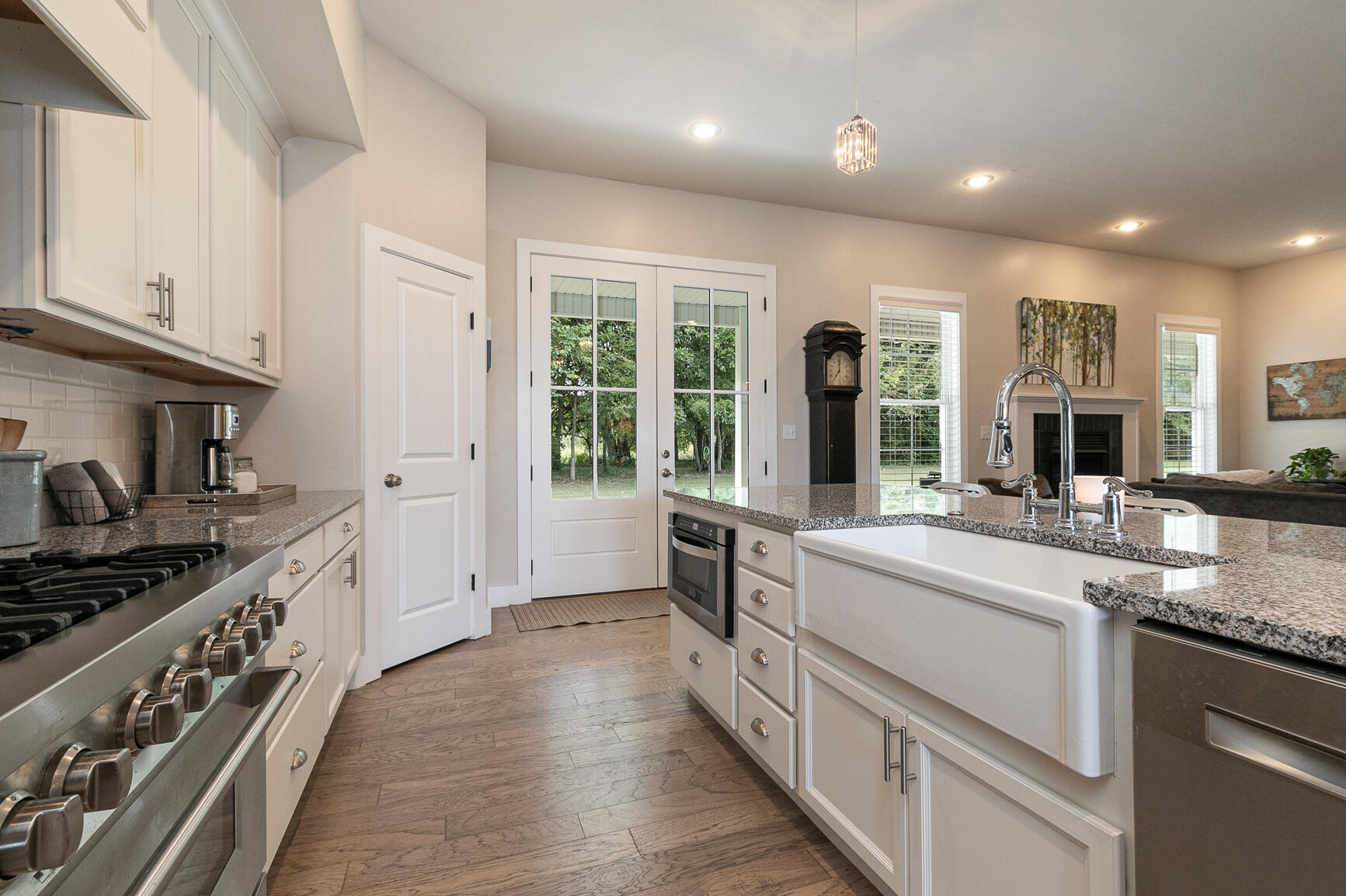 2291 South Farm Road 107 Property Photo 16