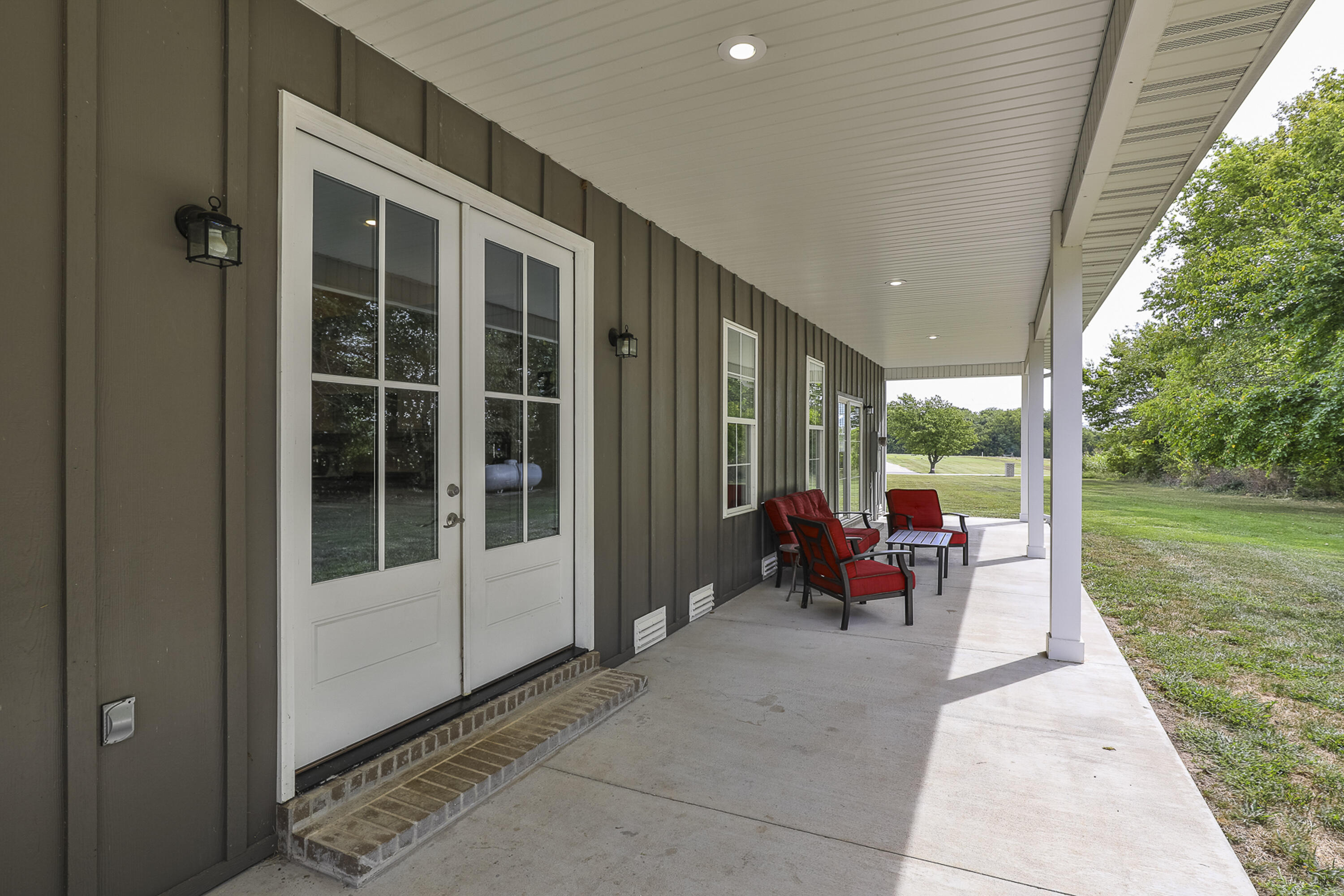 2291 South Farm Road 107 Property Photo 47