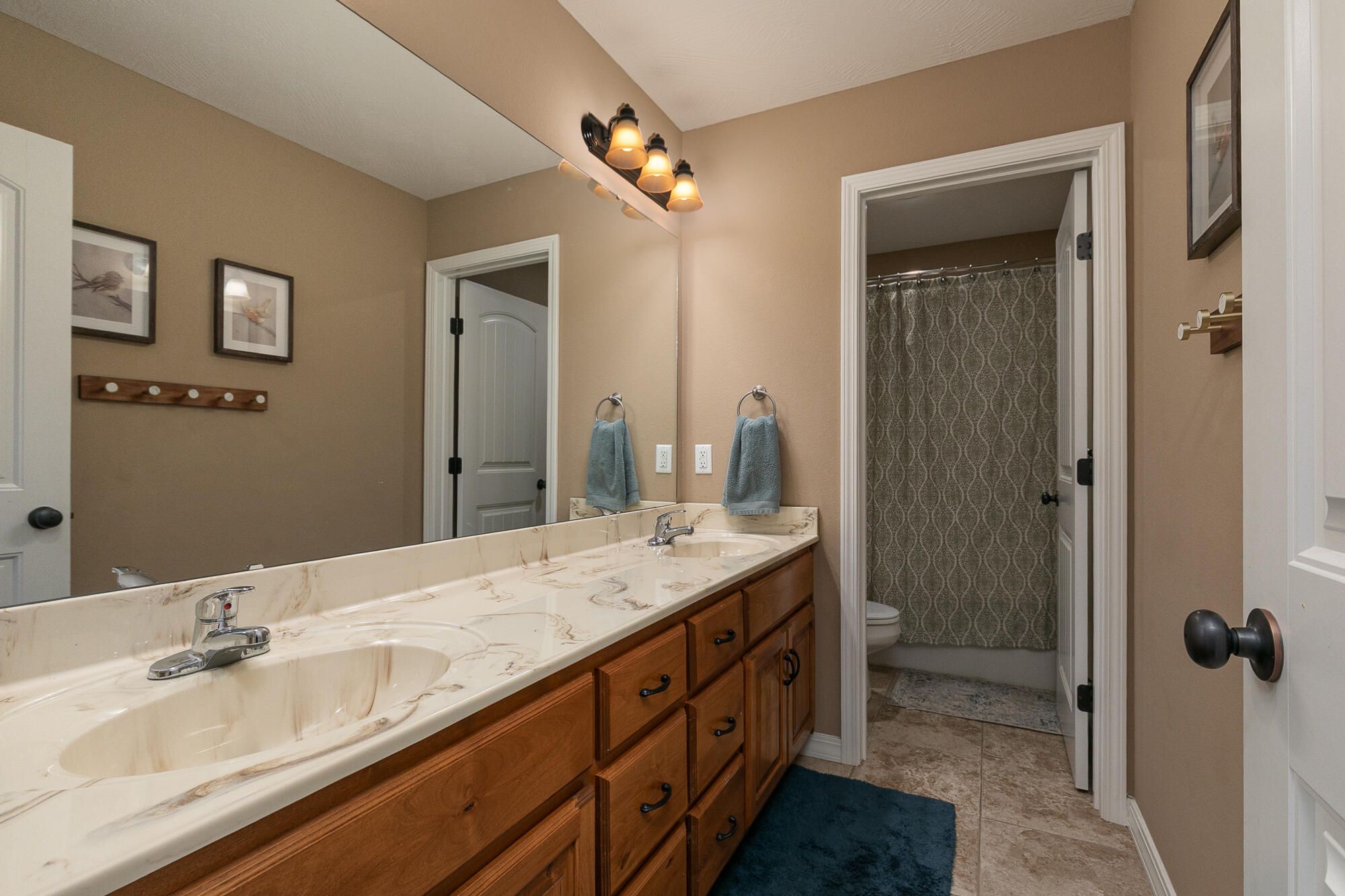 3391 West Darby Street Property Photo 25