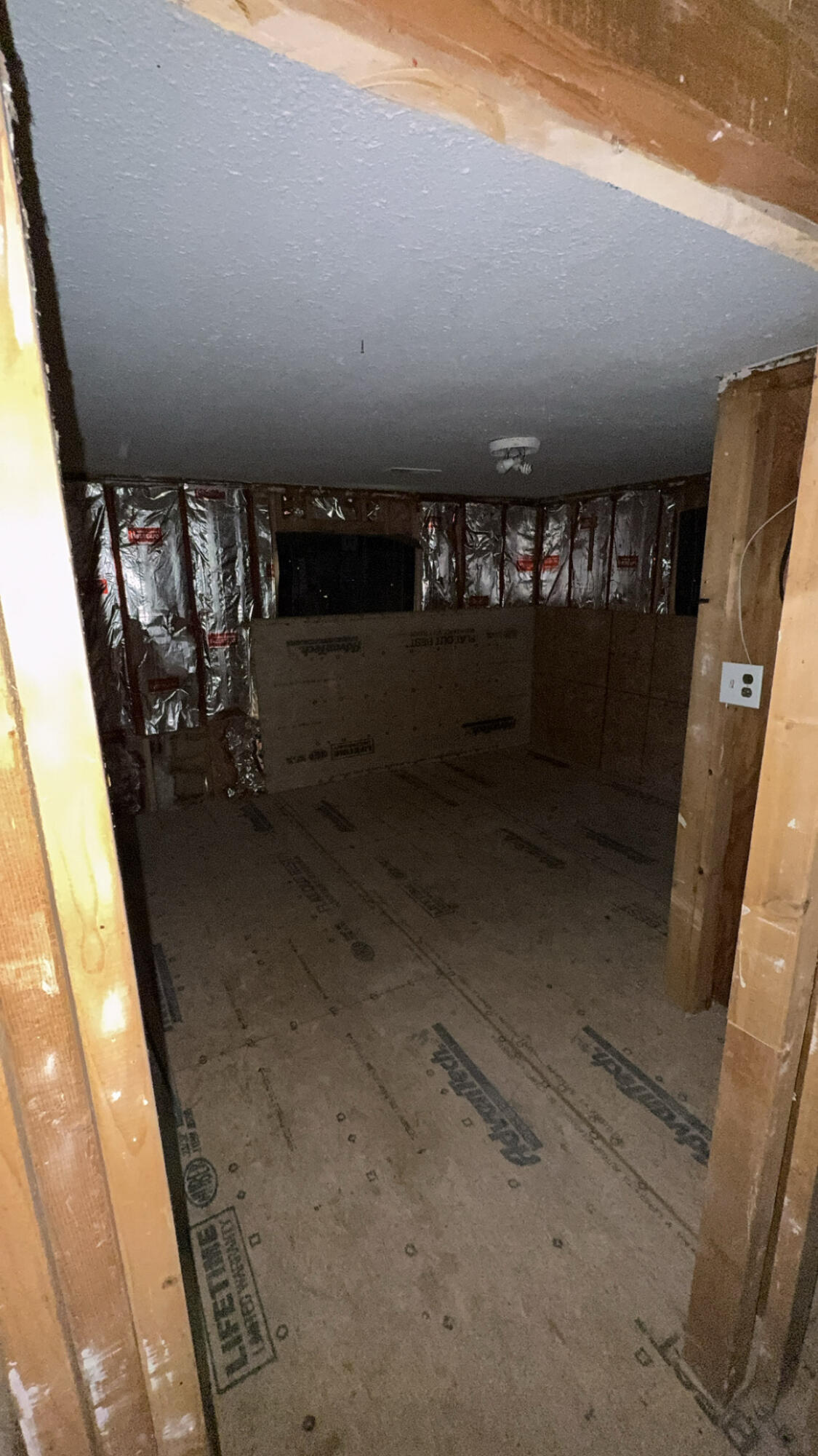 10103 East 1st Street Property Photo 7