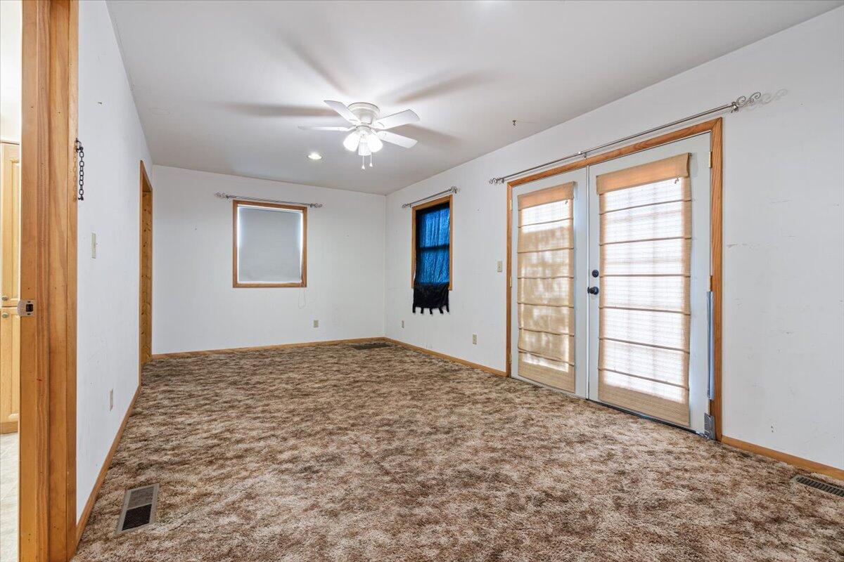 206 Trailwood Road Property Photo 10