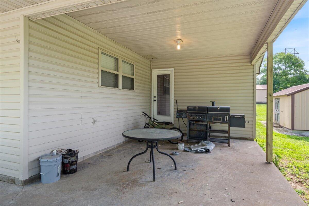 206 Trailwood Road Property Photo 15