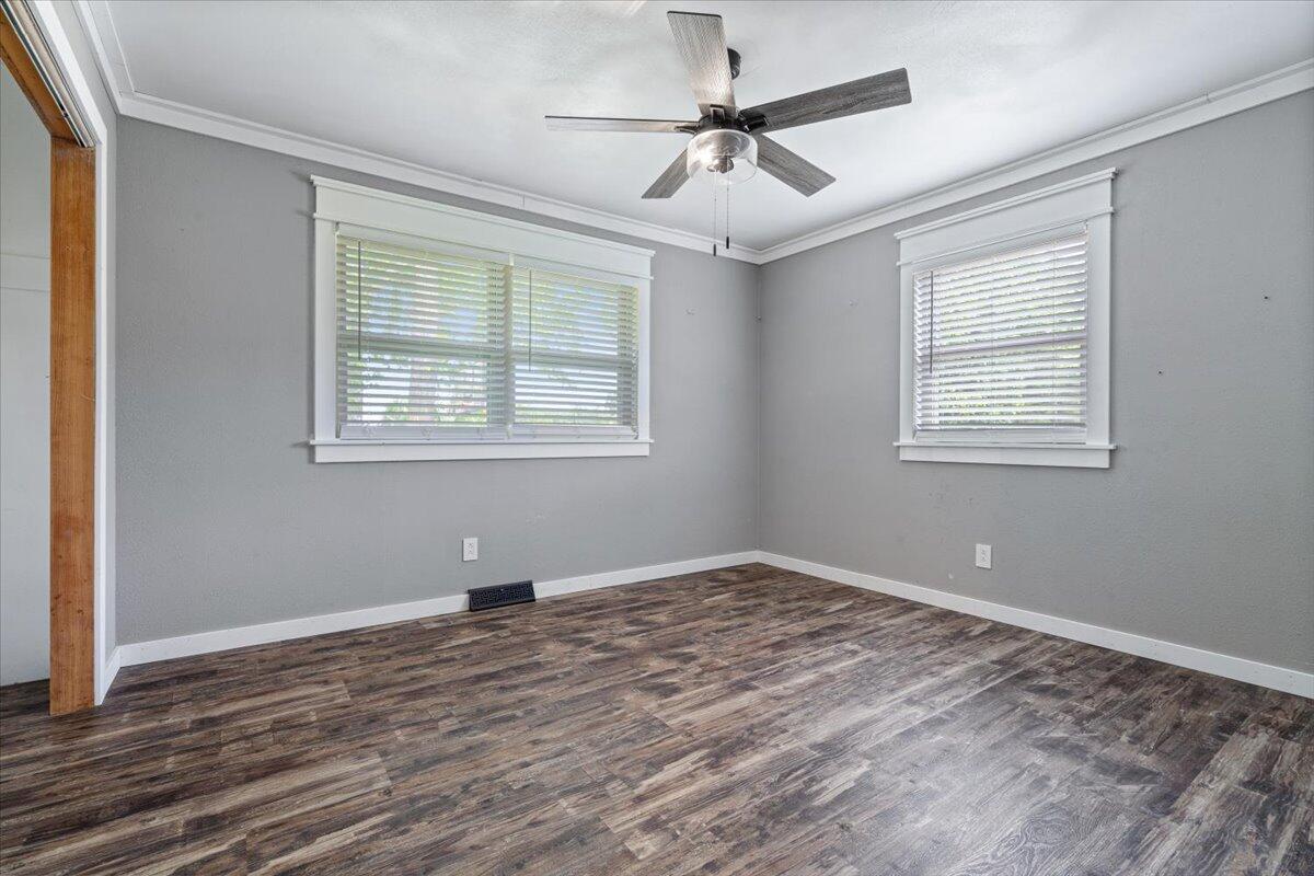 206 Trailwood Road Property Photo 16